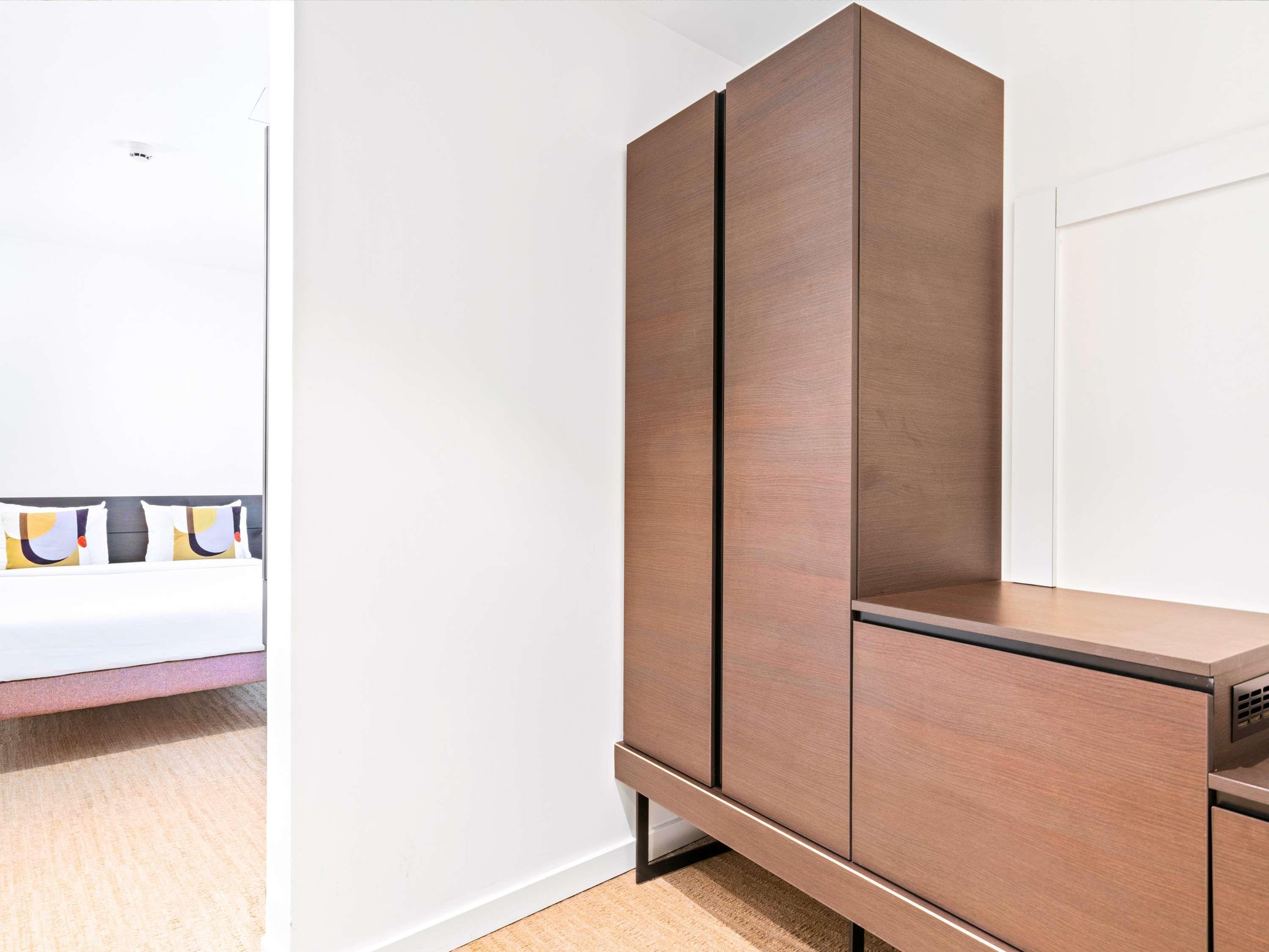 Double Superior Queen Bed