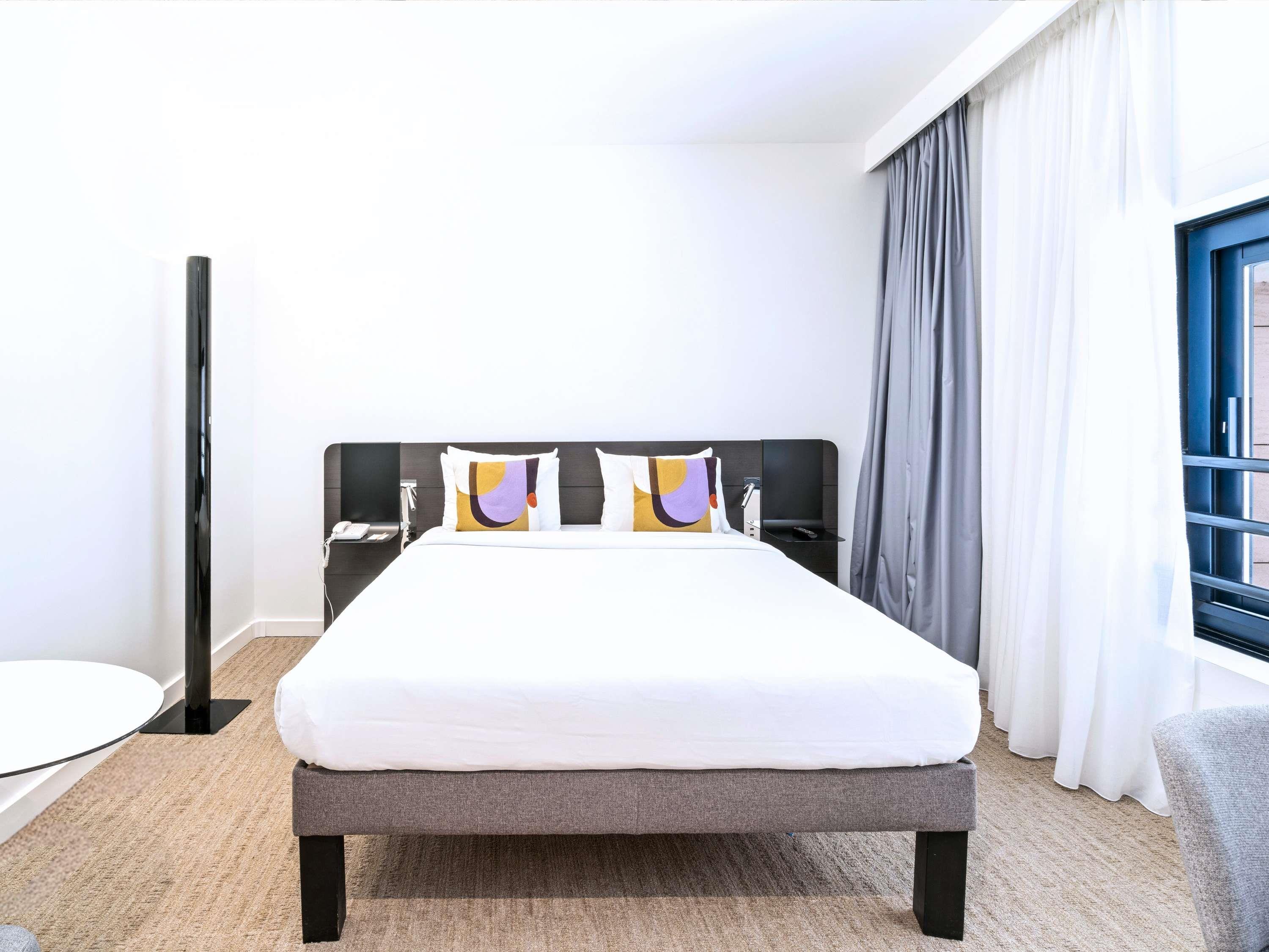 Double Superior Queen Bed