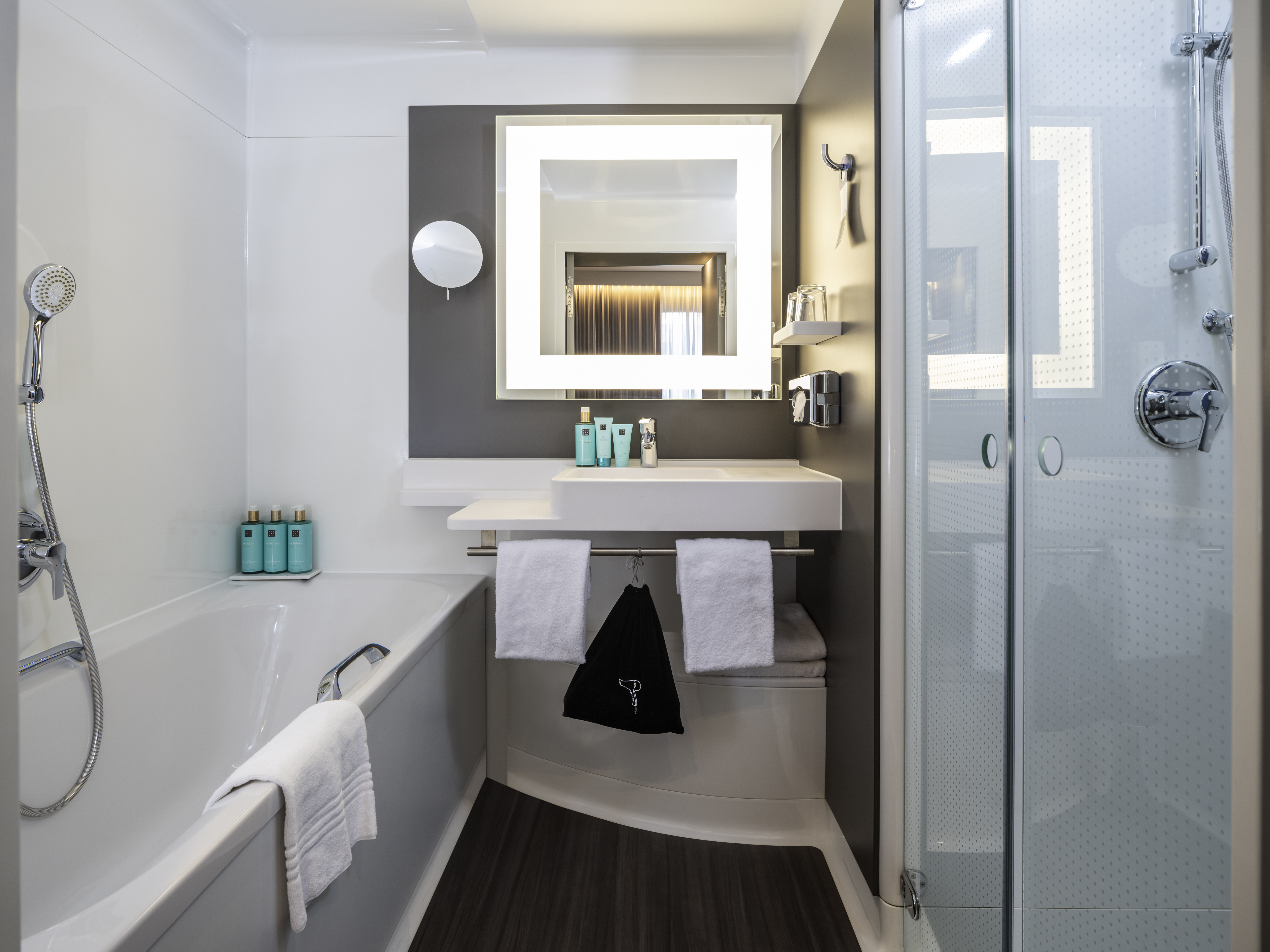 Junior Suite Two Beds