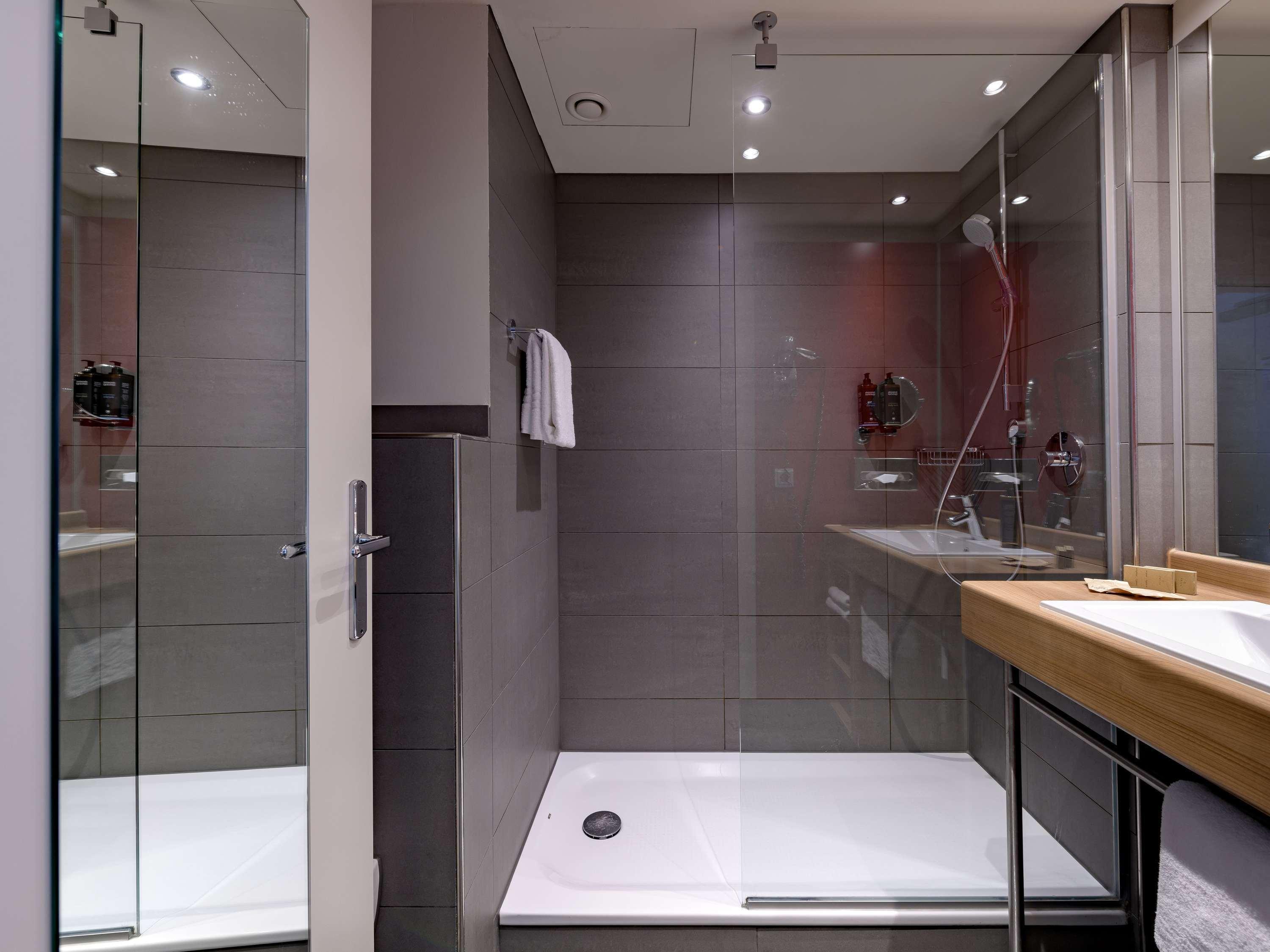 Double Superior King Bed