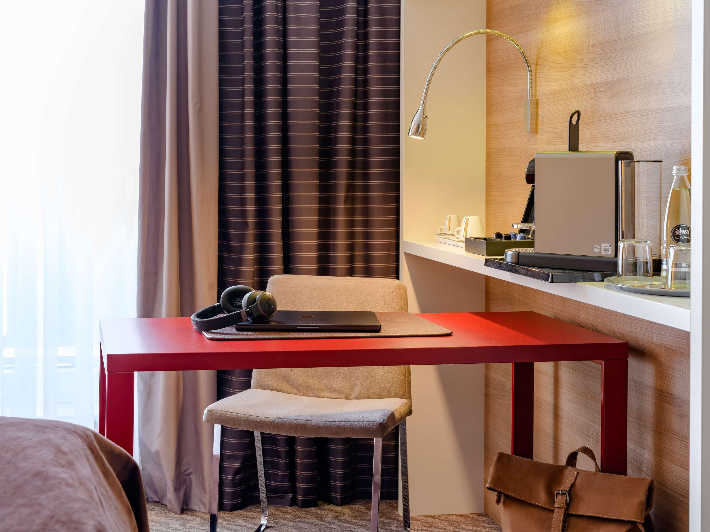 Double Superior King Bed