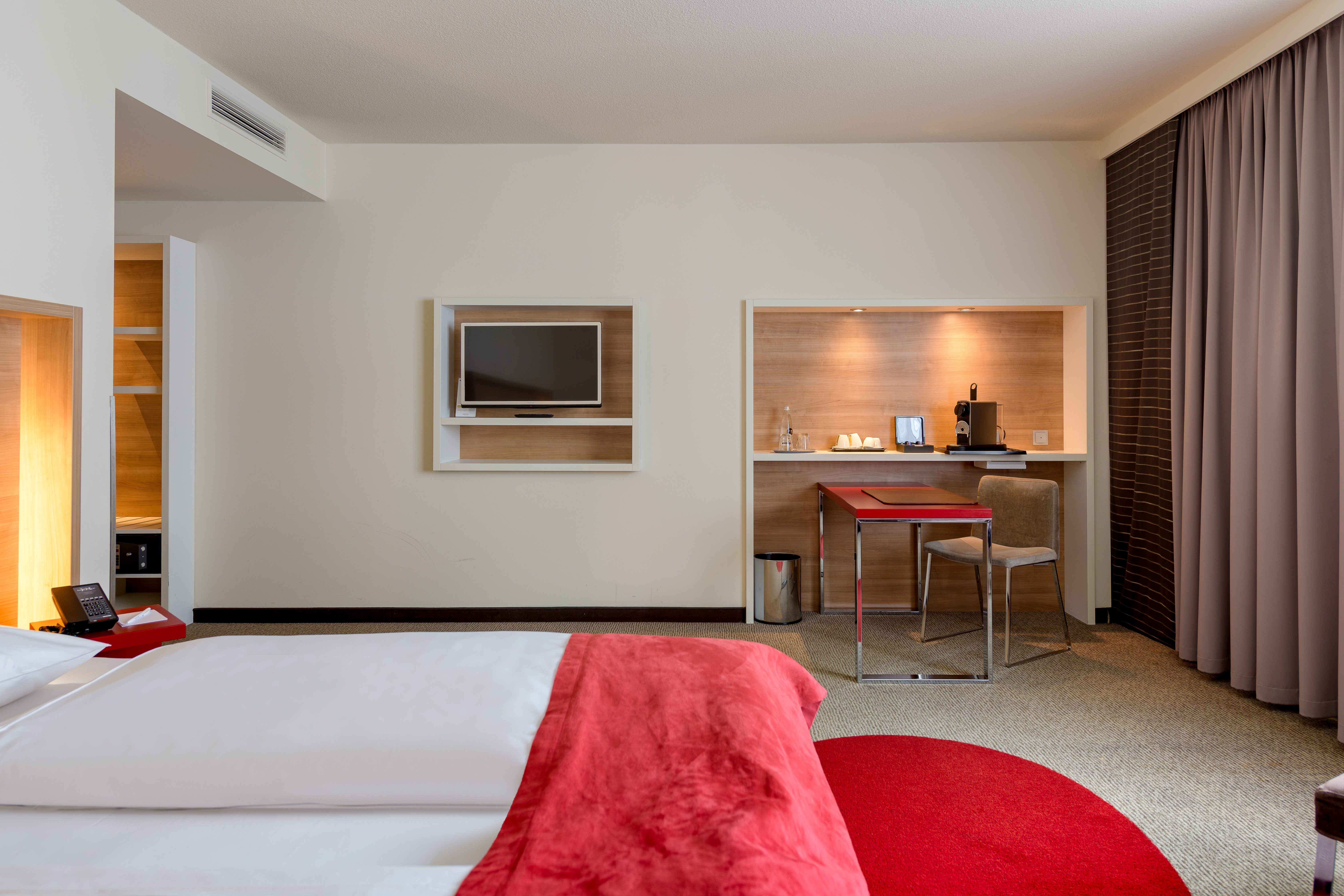 Double King Size Bed