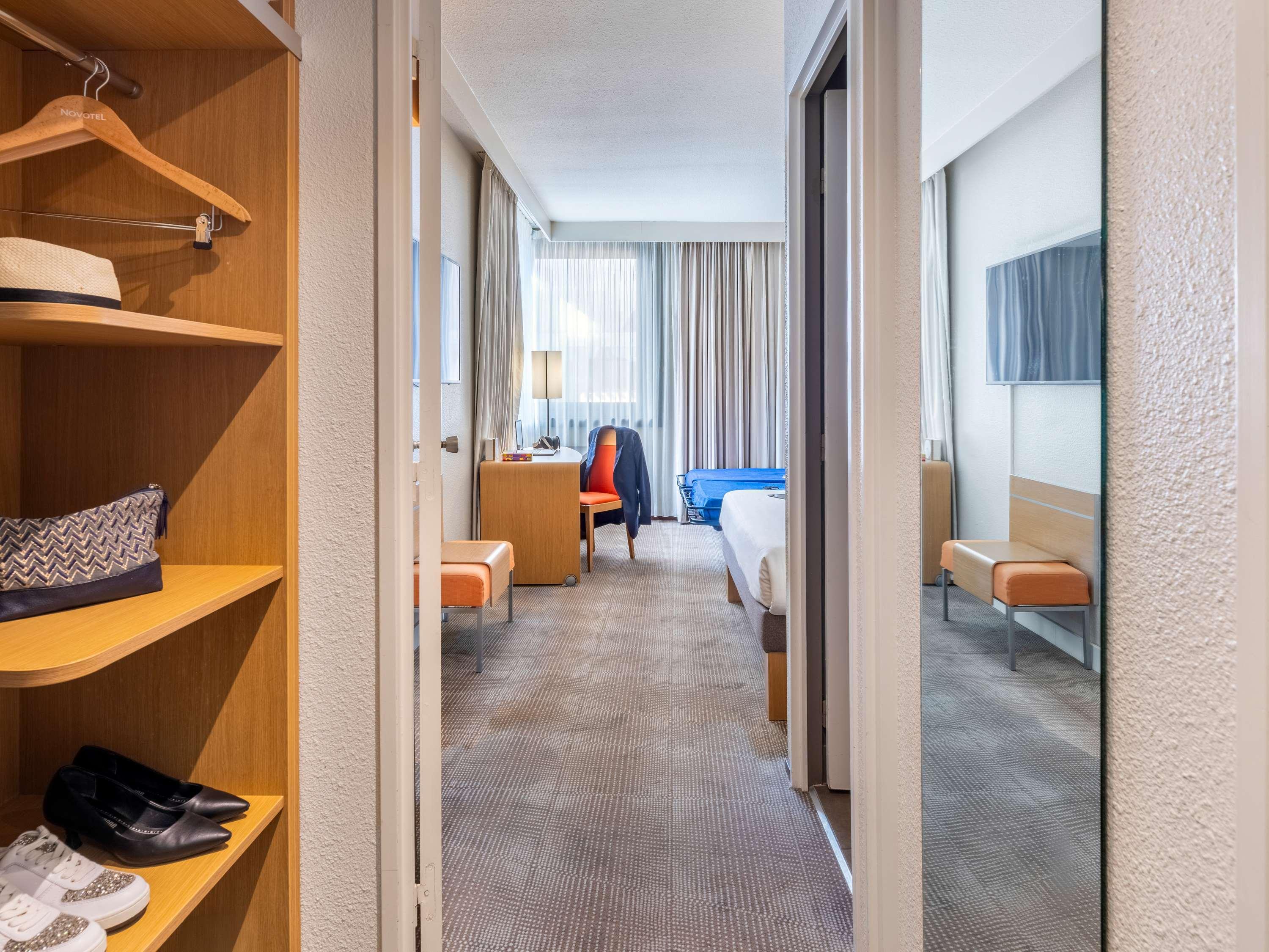 Double Classic Double Bed