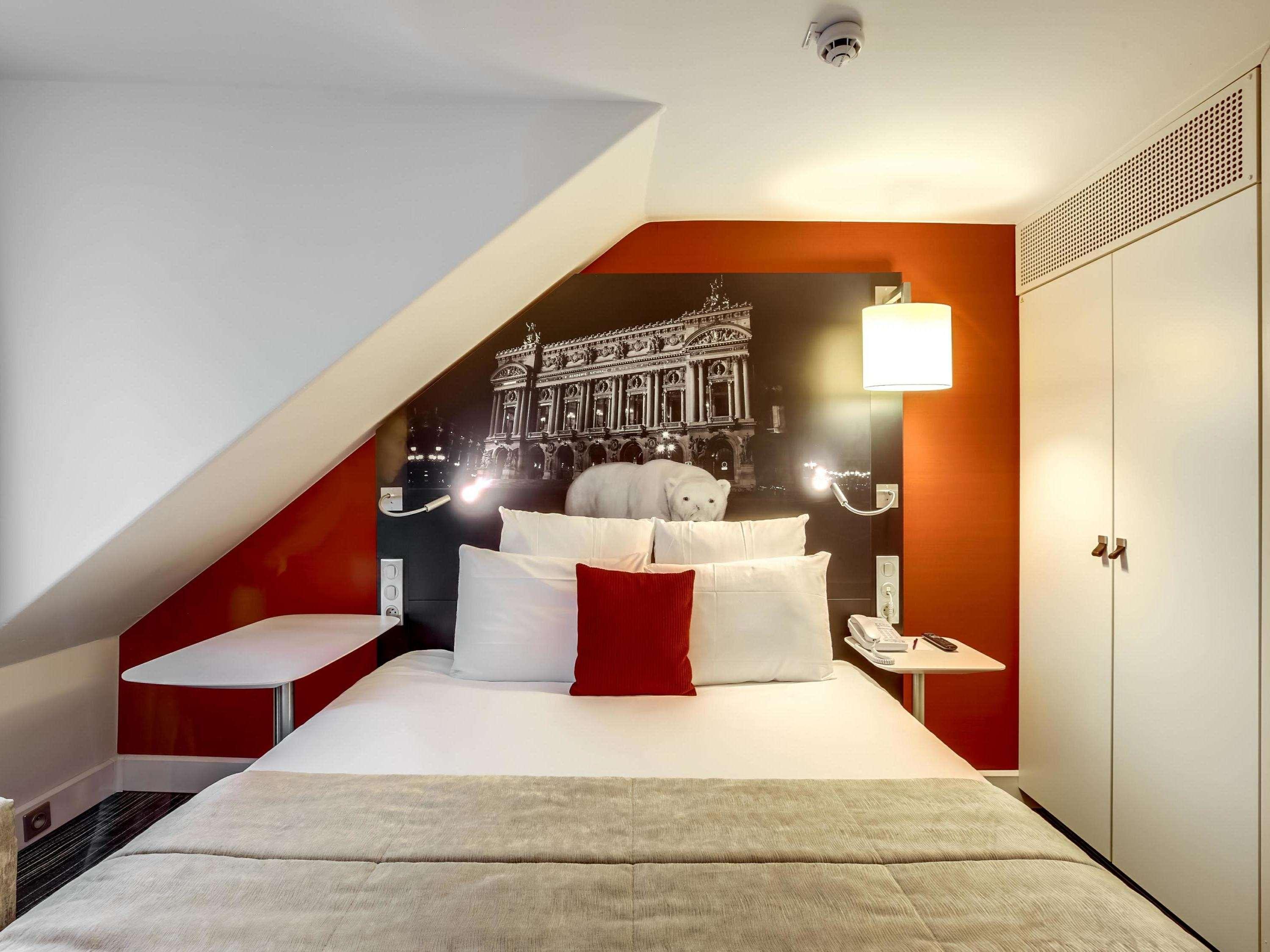 Double Classic Double Bed