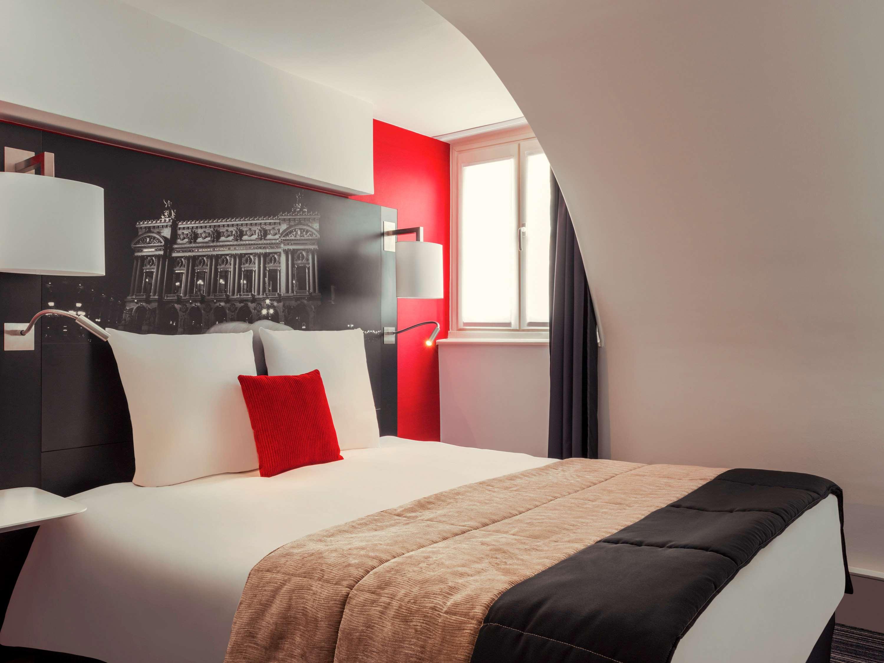 Double Classic Double Bed