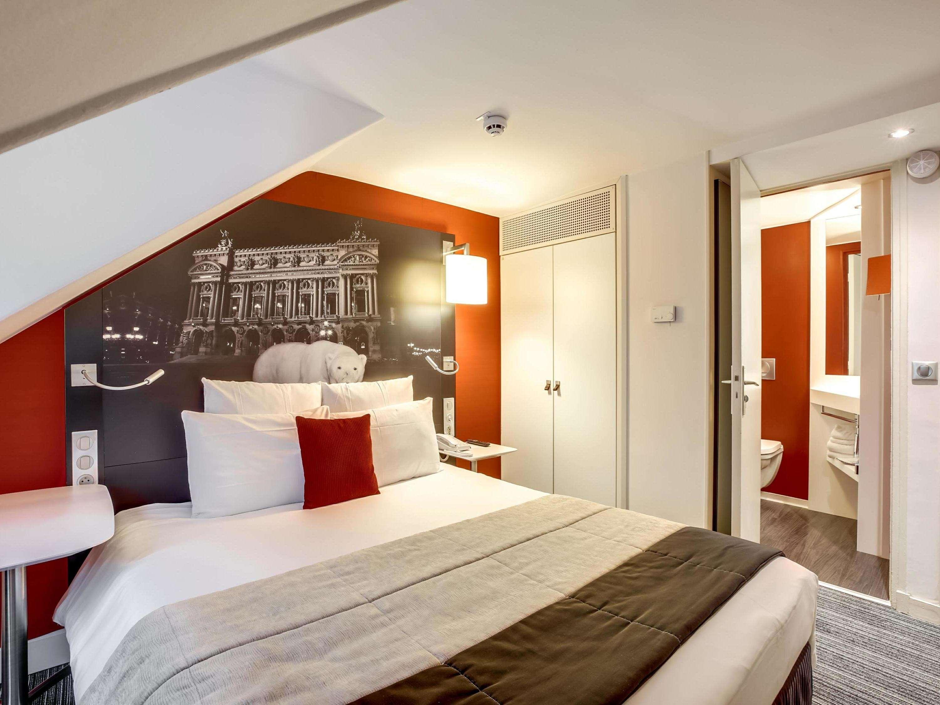 Double Classic Double Bed