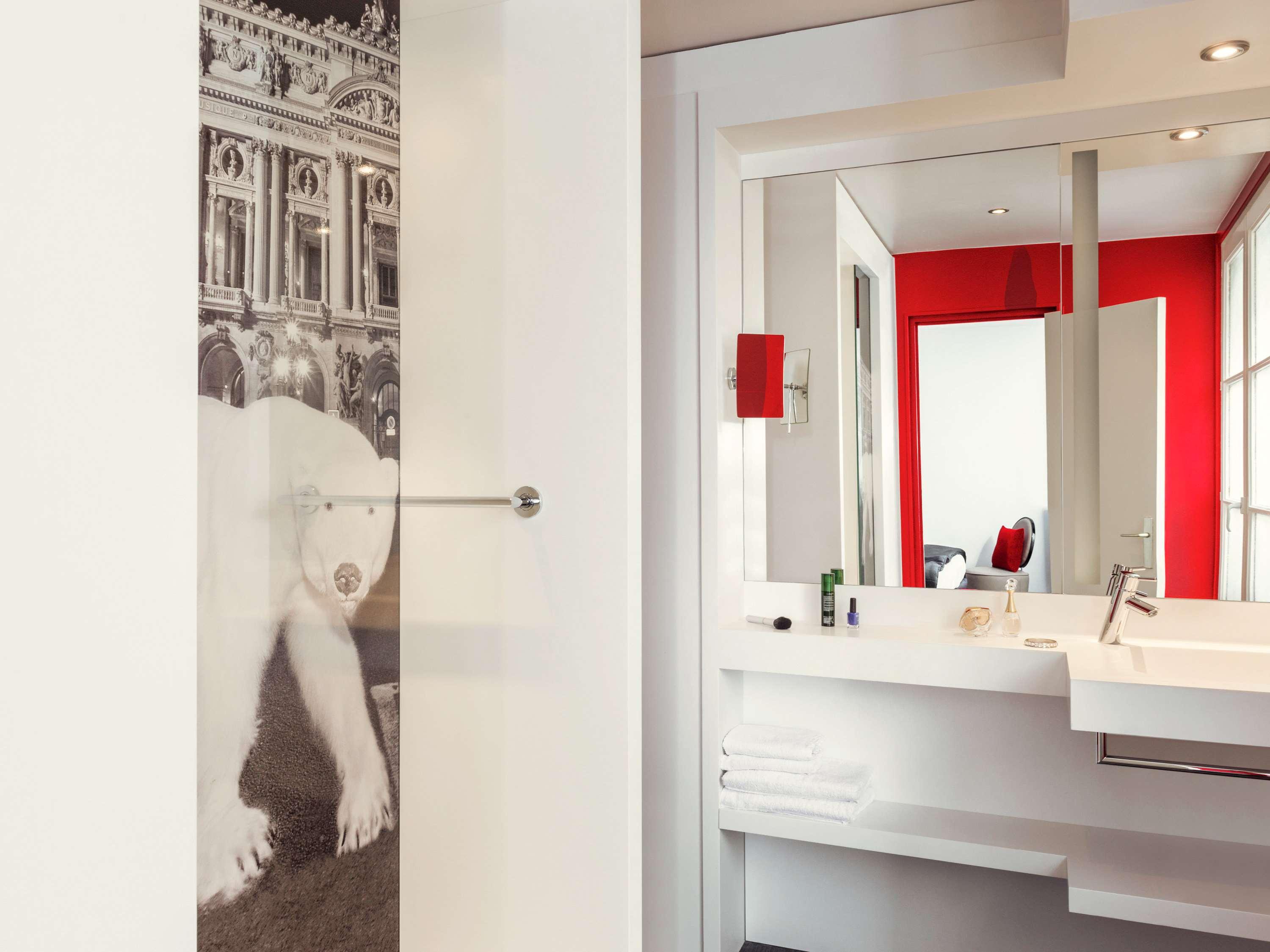 Double Classic Double Bed