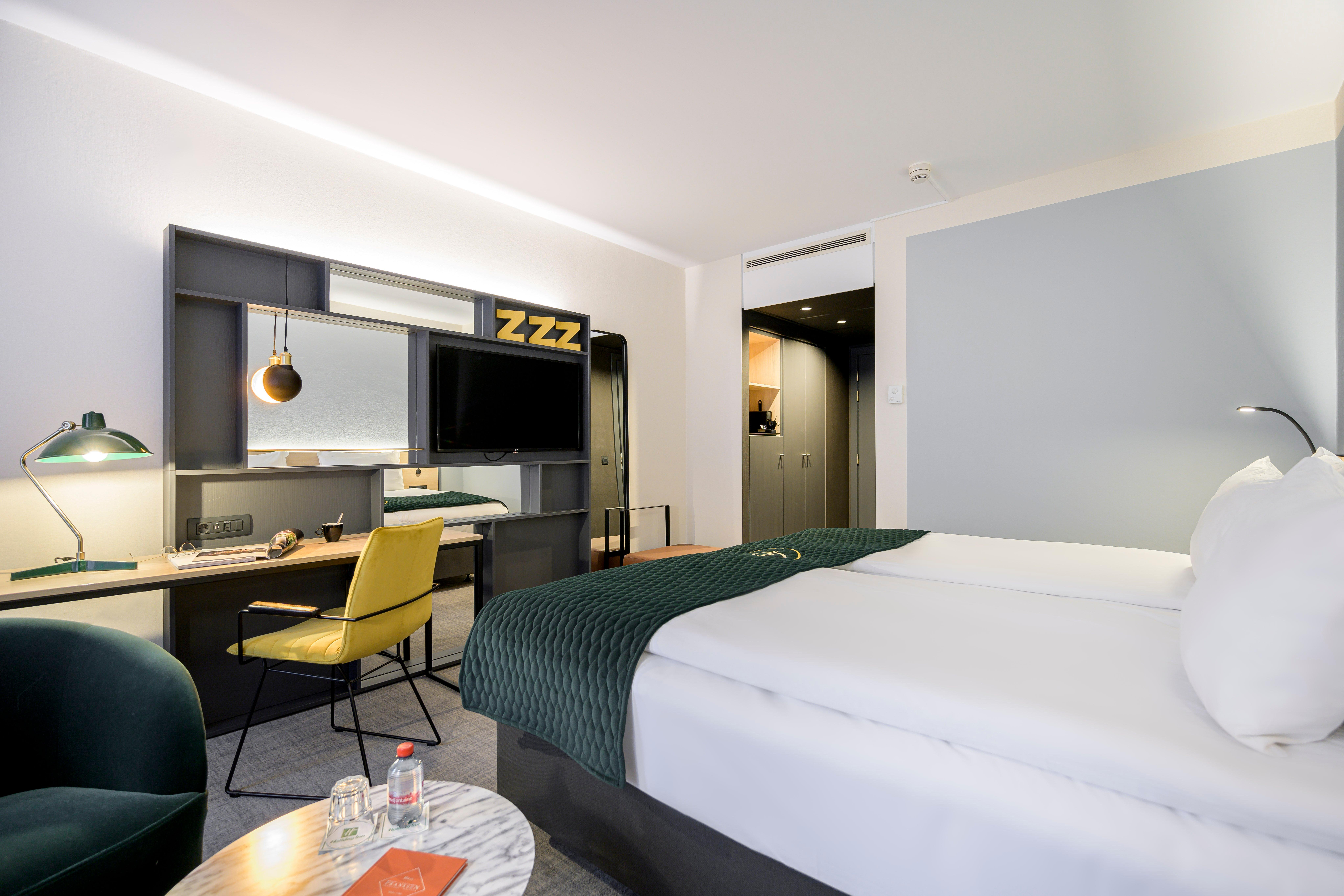 Double King Size Bed