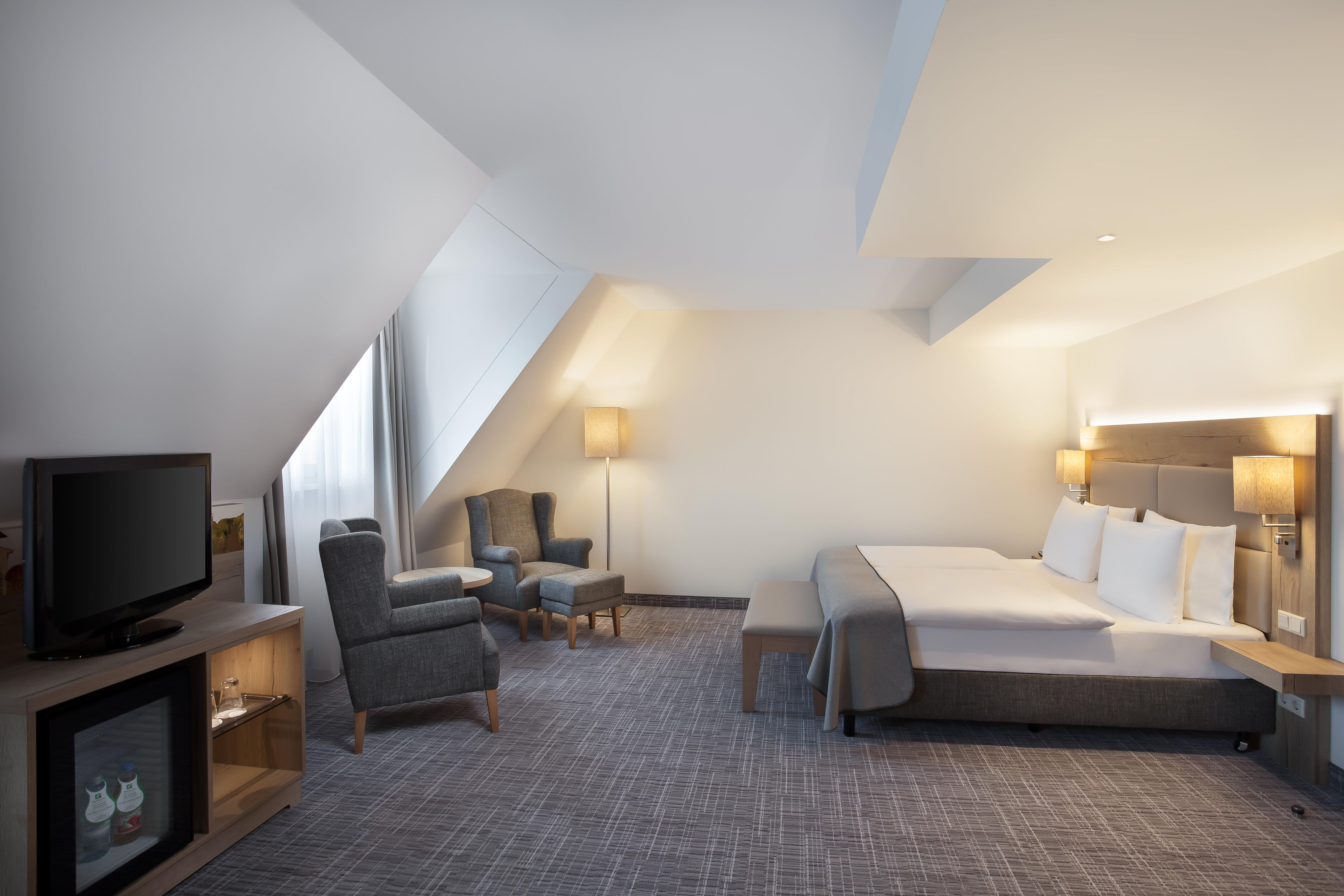 Double Premium King Bed