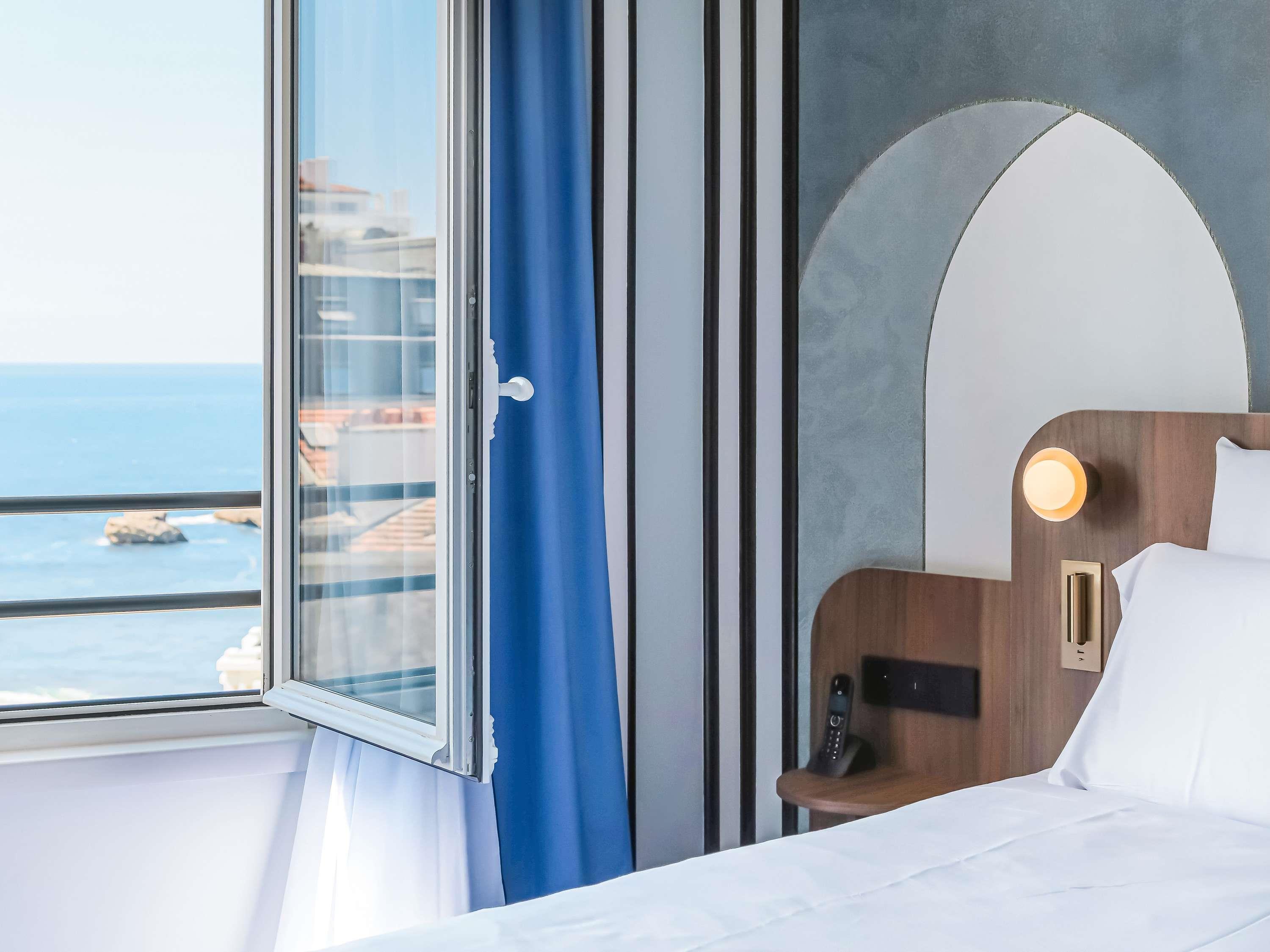 Double Ocean View