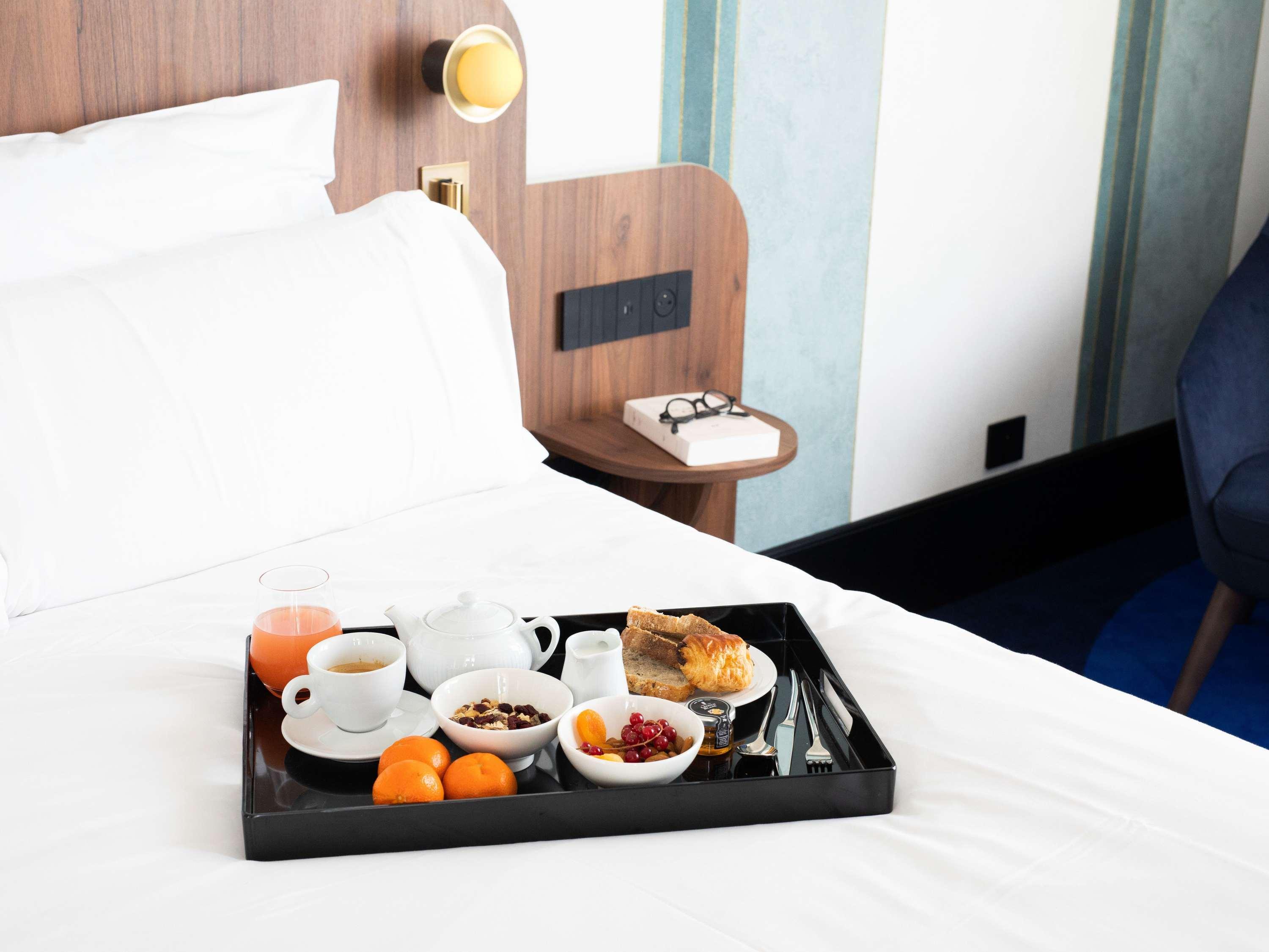 Double Classic Double Bed