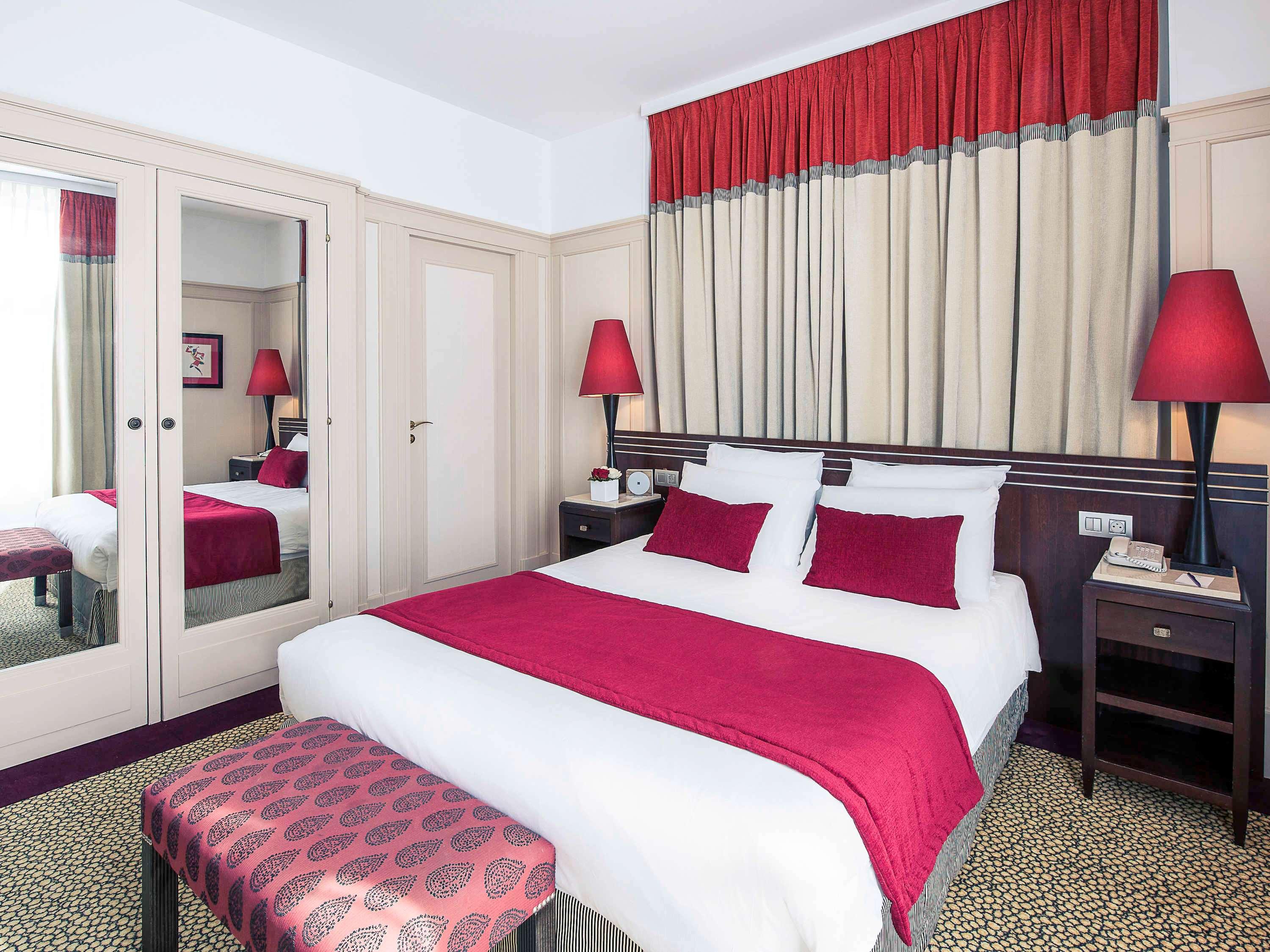 Double Classic Double Bed