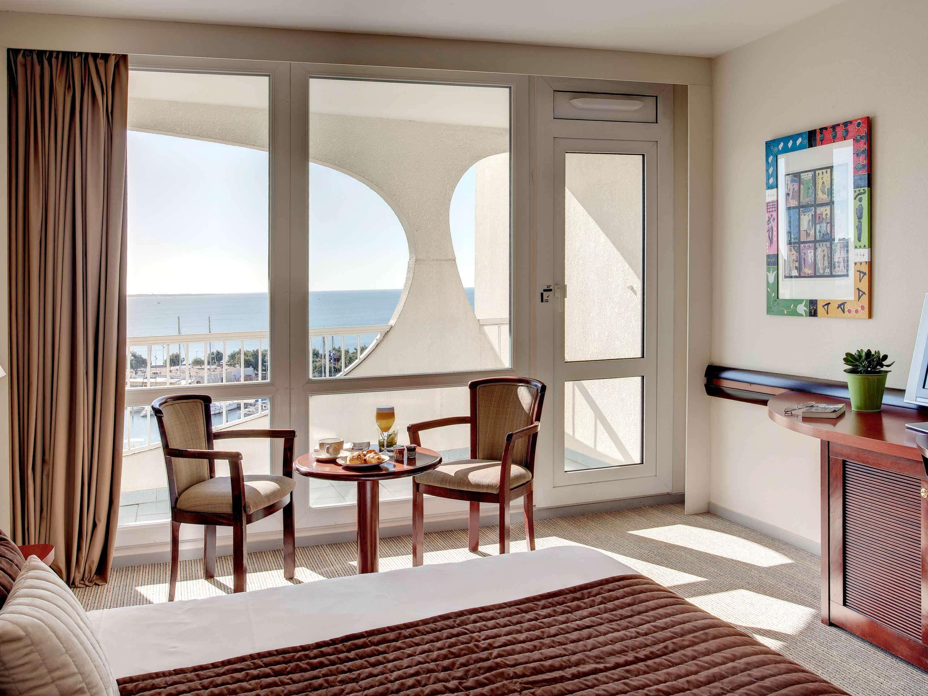 Twin Classic Sea View