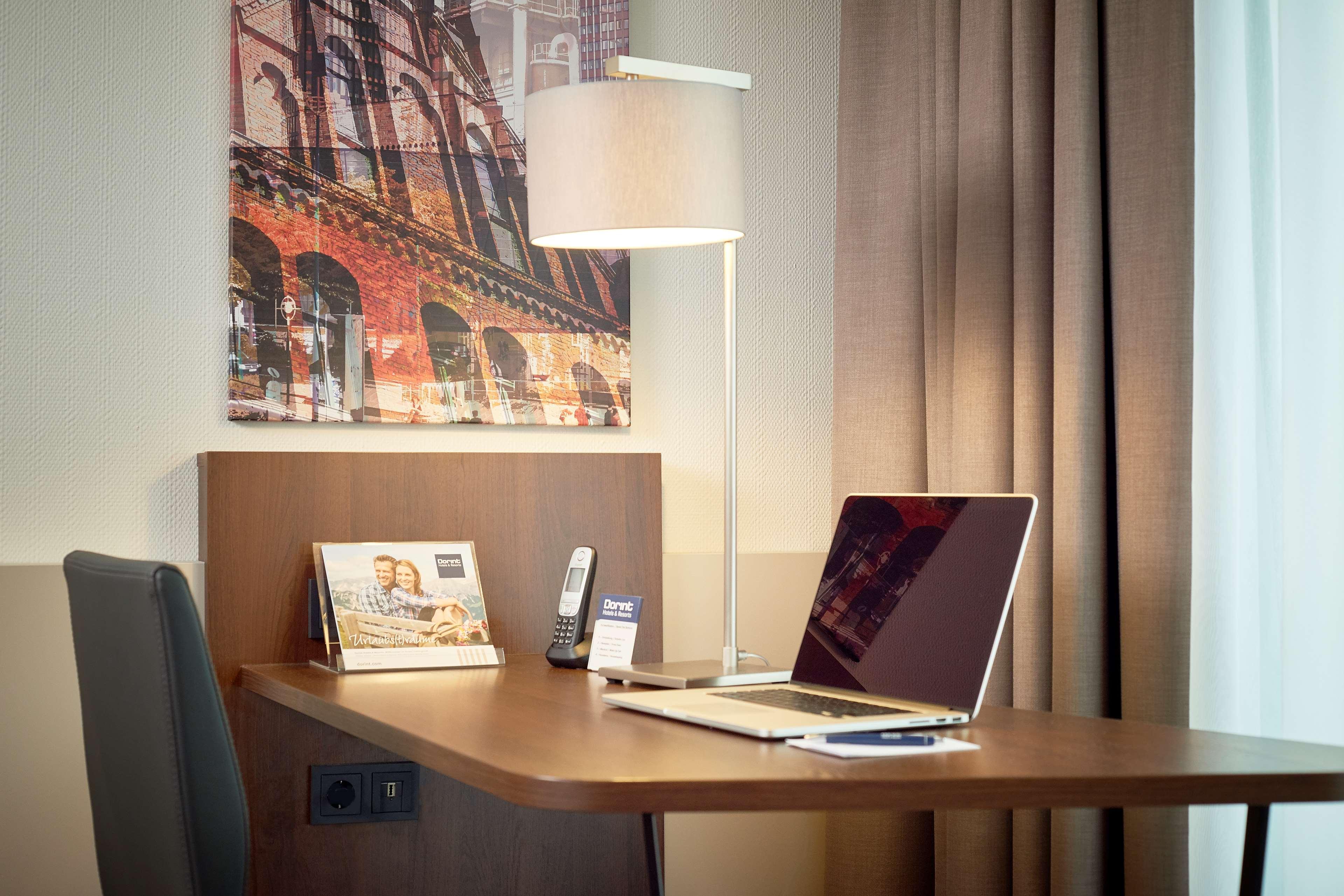 Double or Twin Deluxe