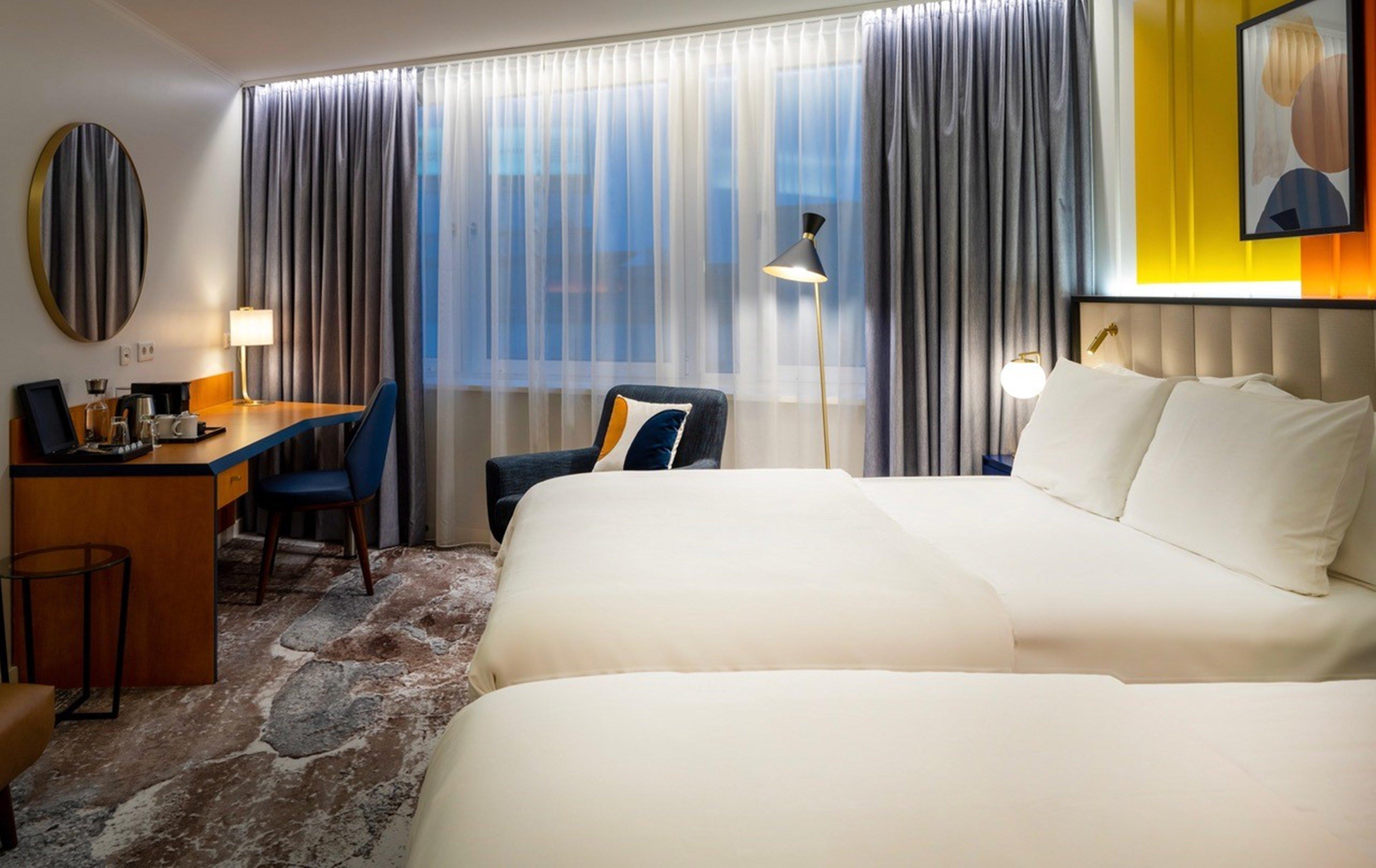 Double Two Queen Beds Premium