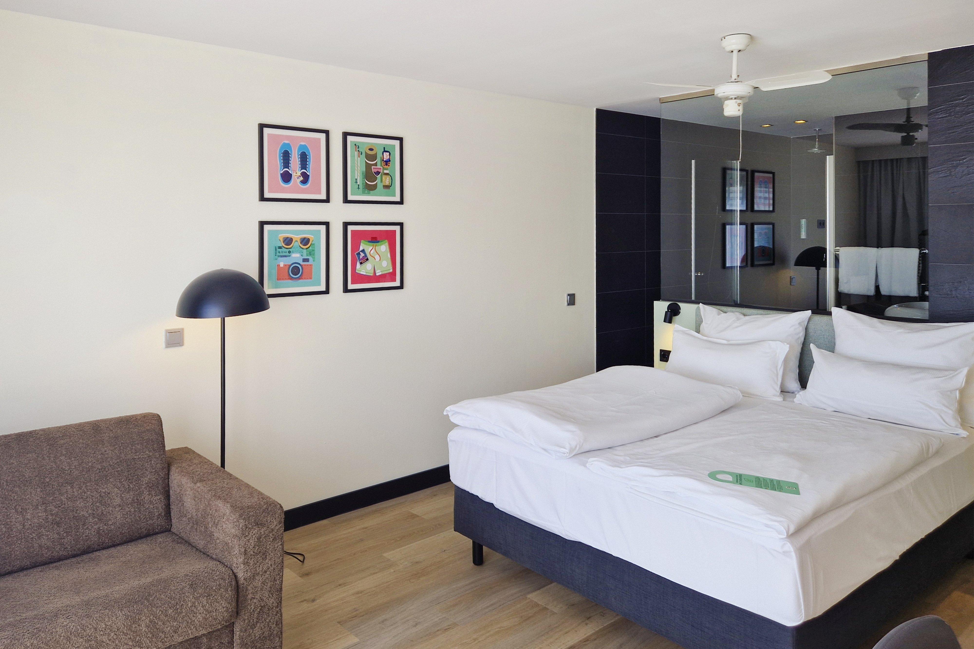 Double Premium Queen Bed