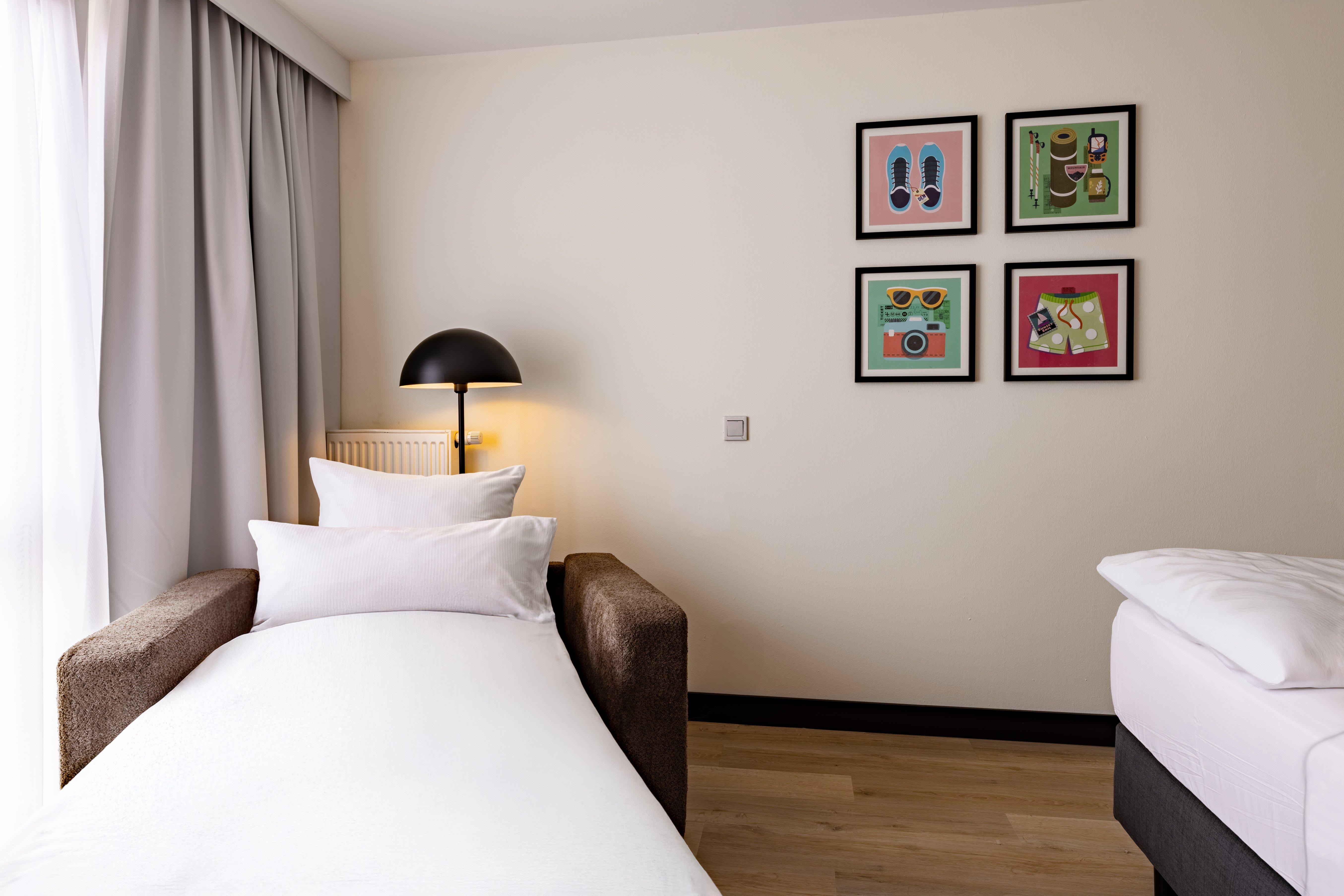 Double Premium Queen Bed