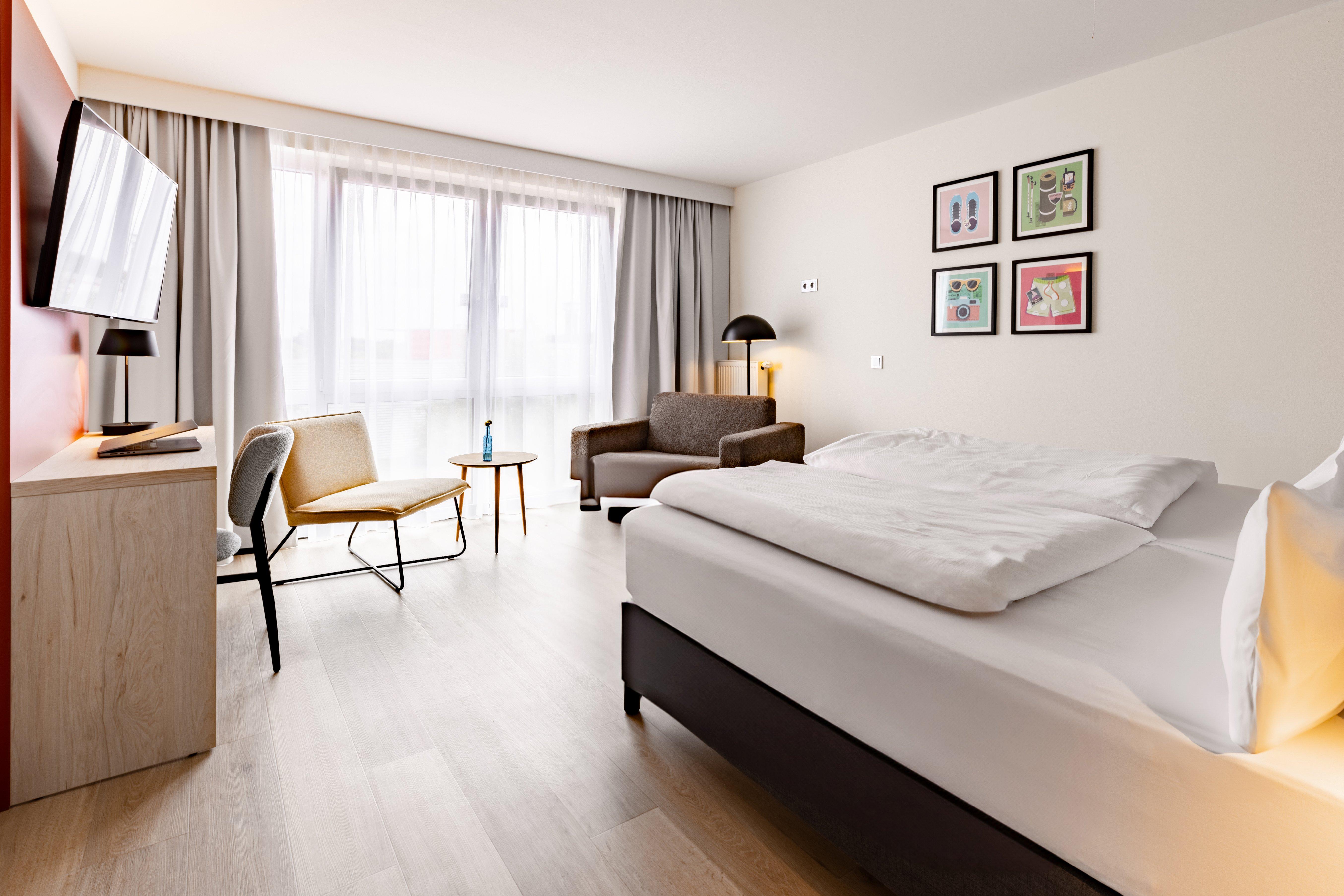 Double Premium Queen Bed