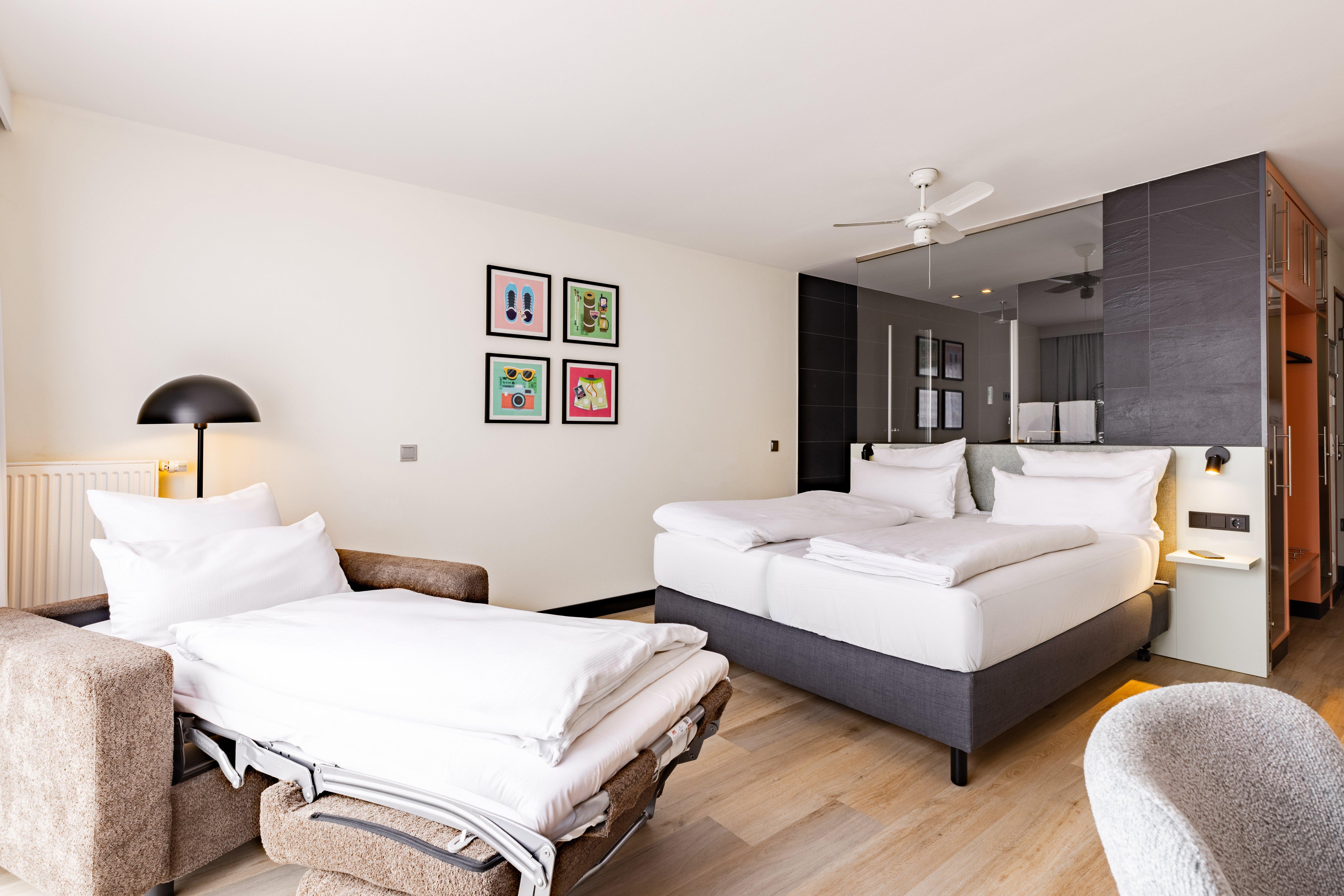 Double Premium Queen Bed