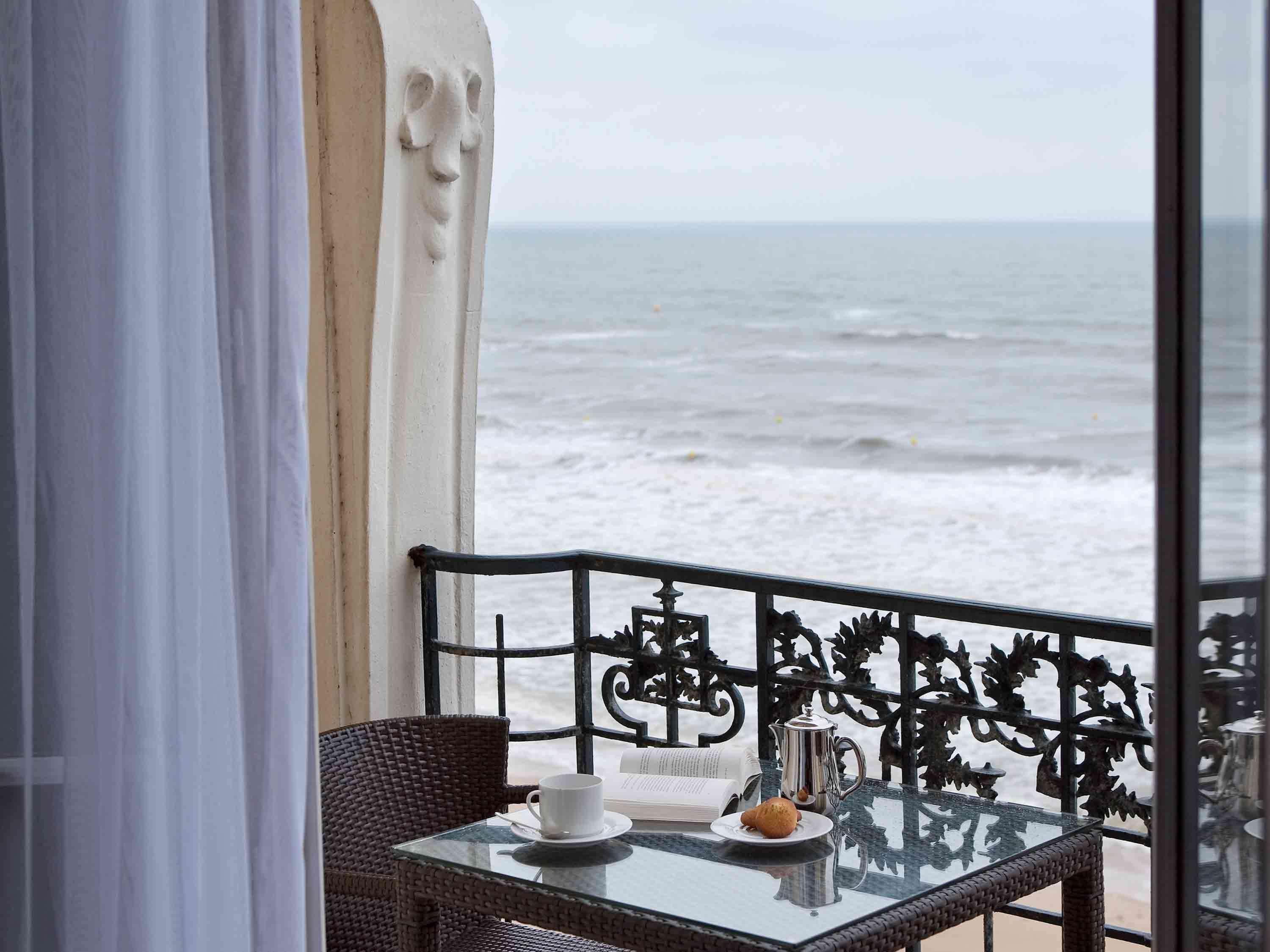 Double Deluxe Sea View with Balcony