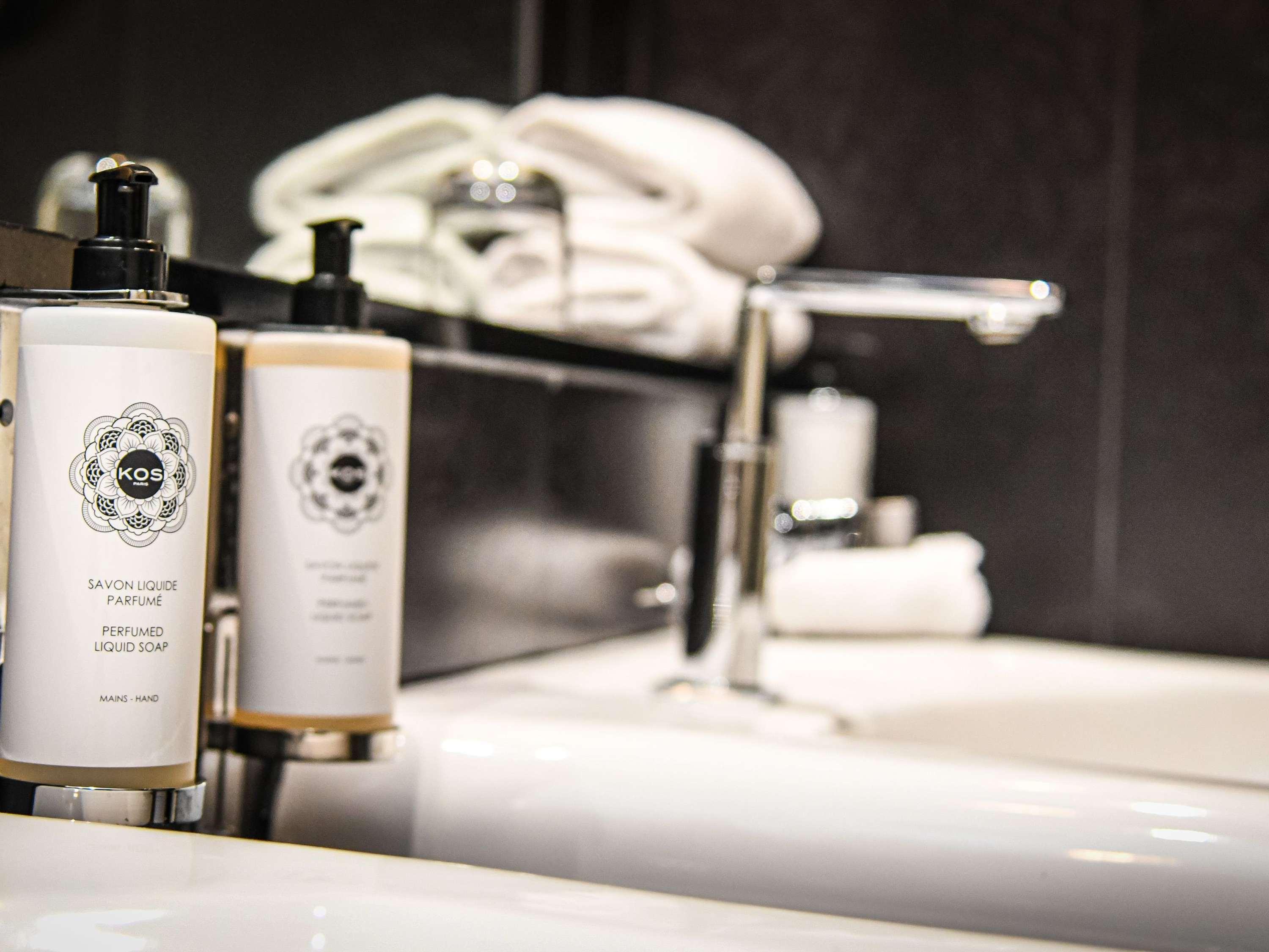 Double Deluxe Sea View with Balcony