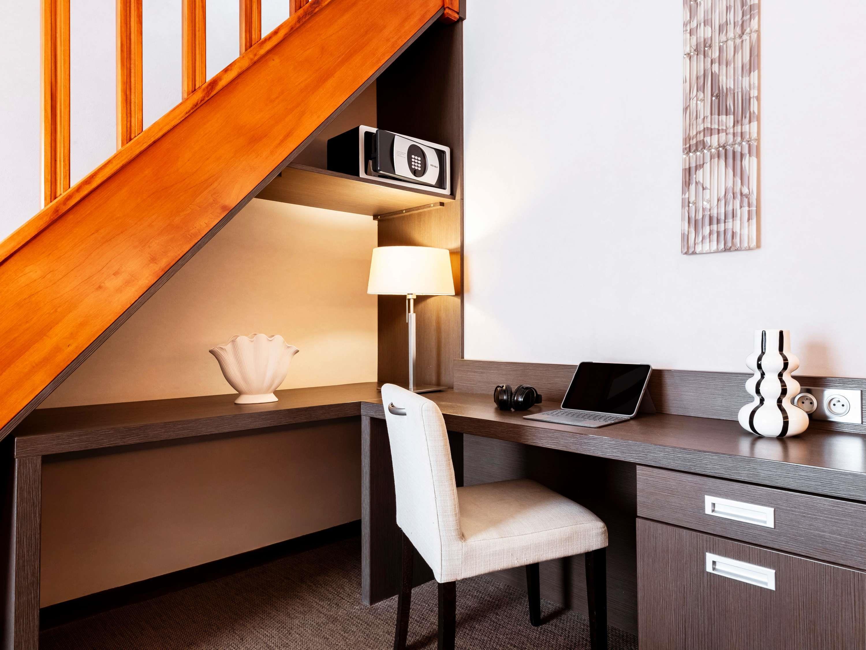 Double Duplex Superior