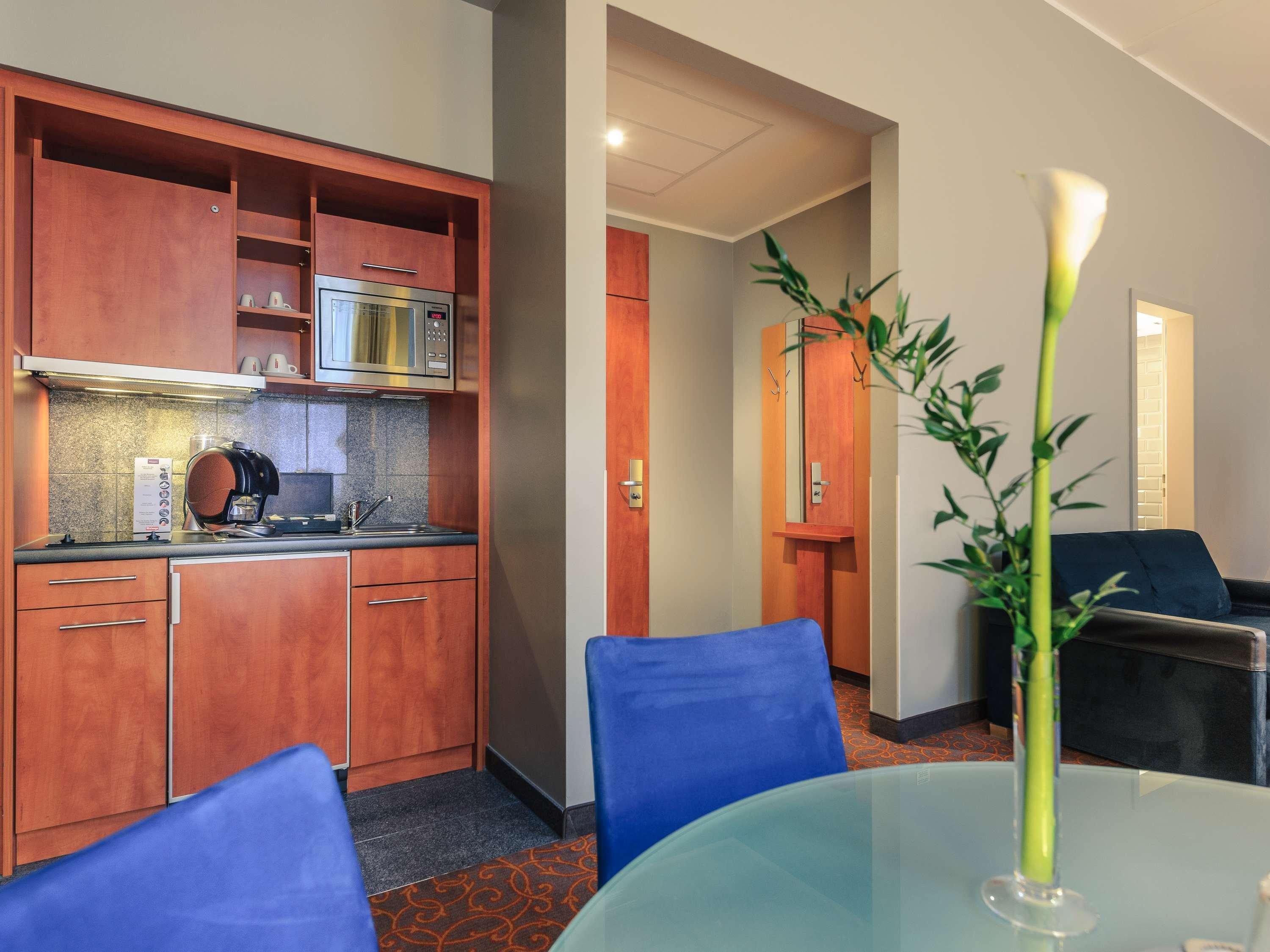 Apartment with Kitchenette