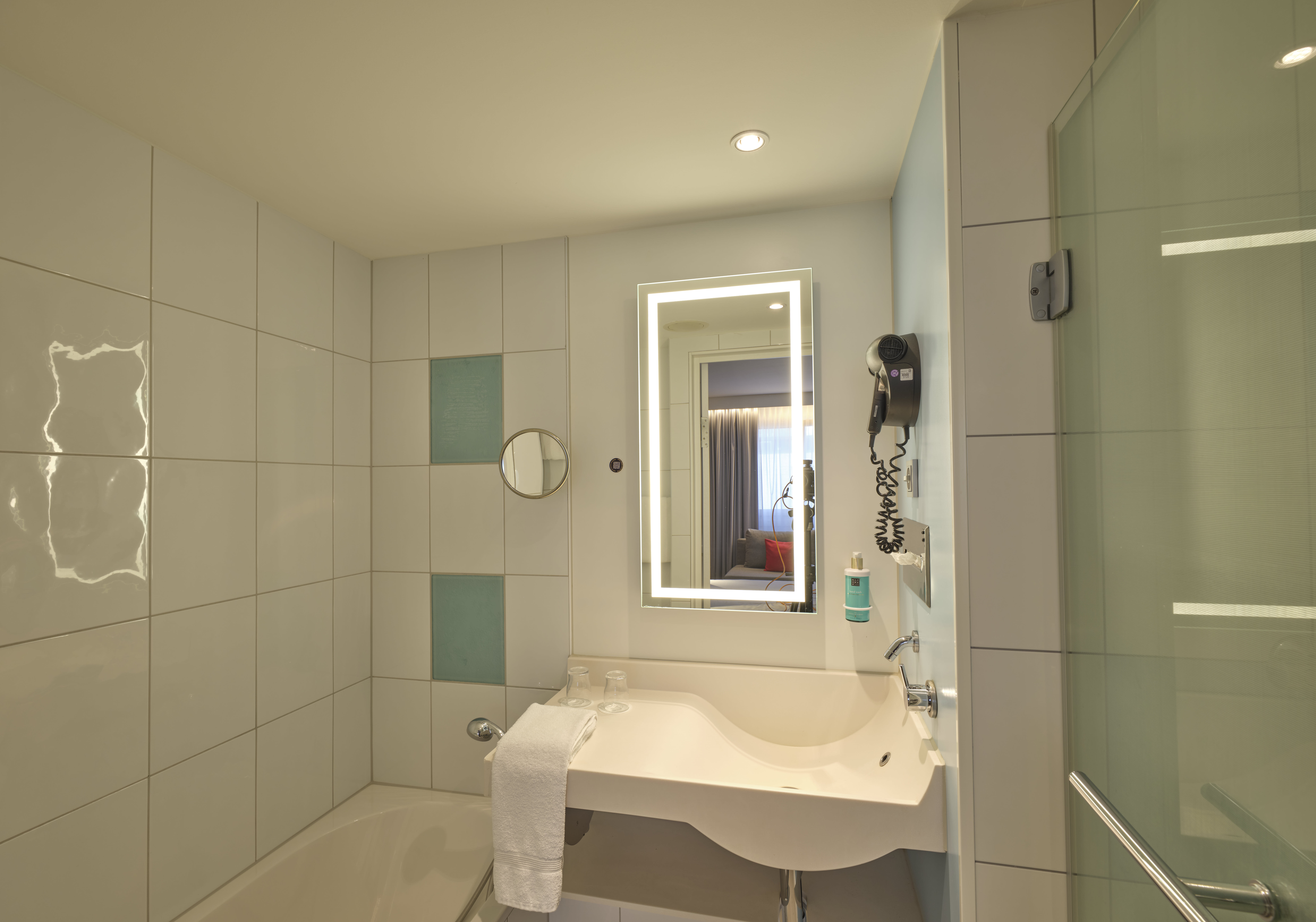 Double Business Superior