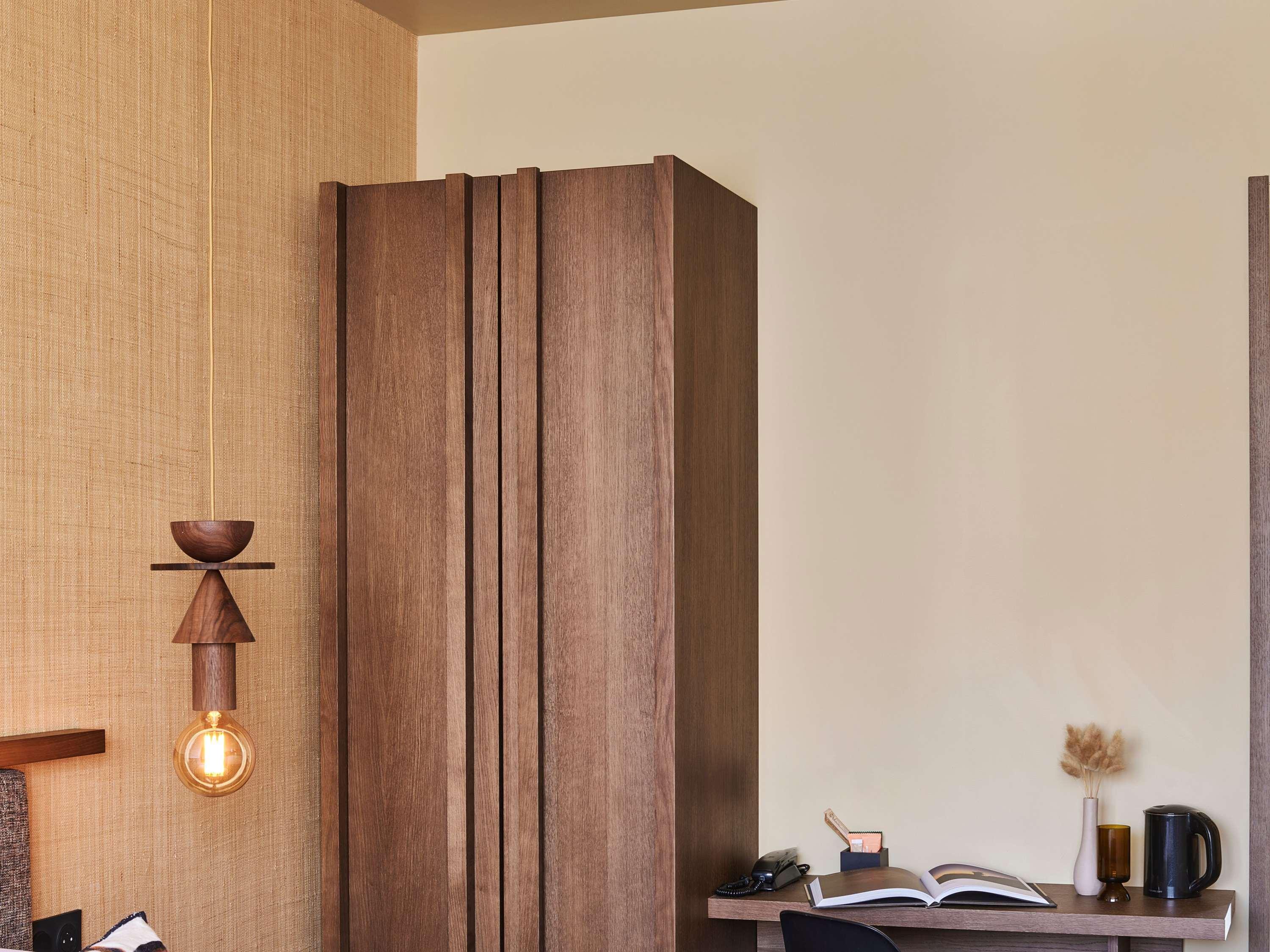 Double Classic Double Bed