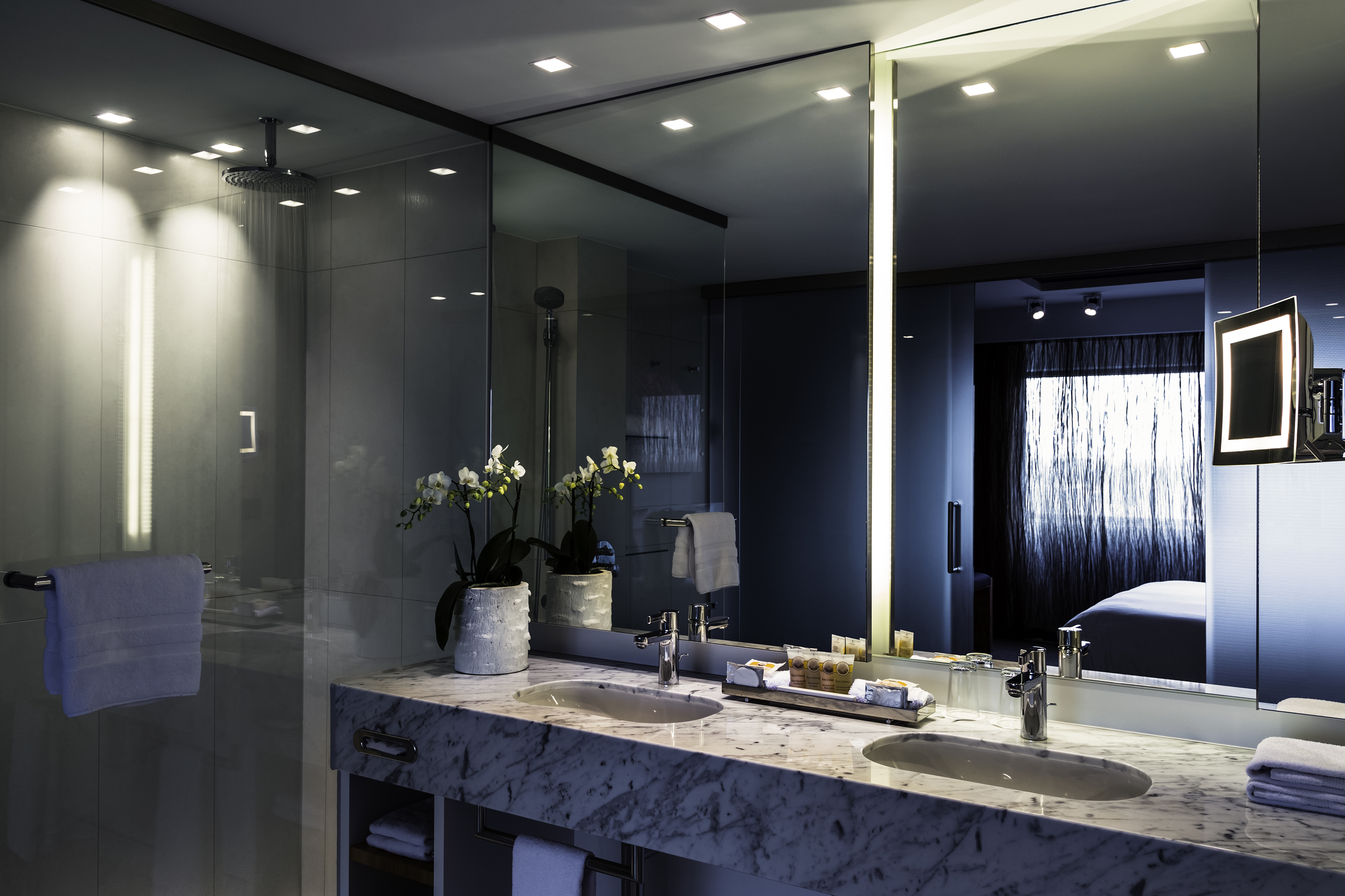 Double Executive King Bed