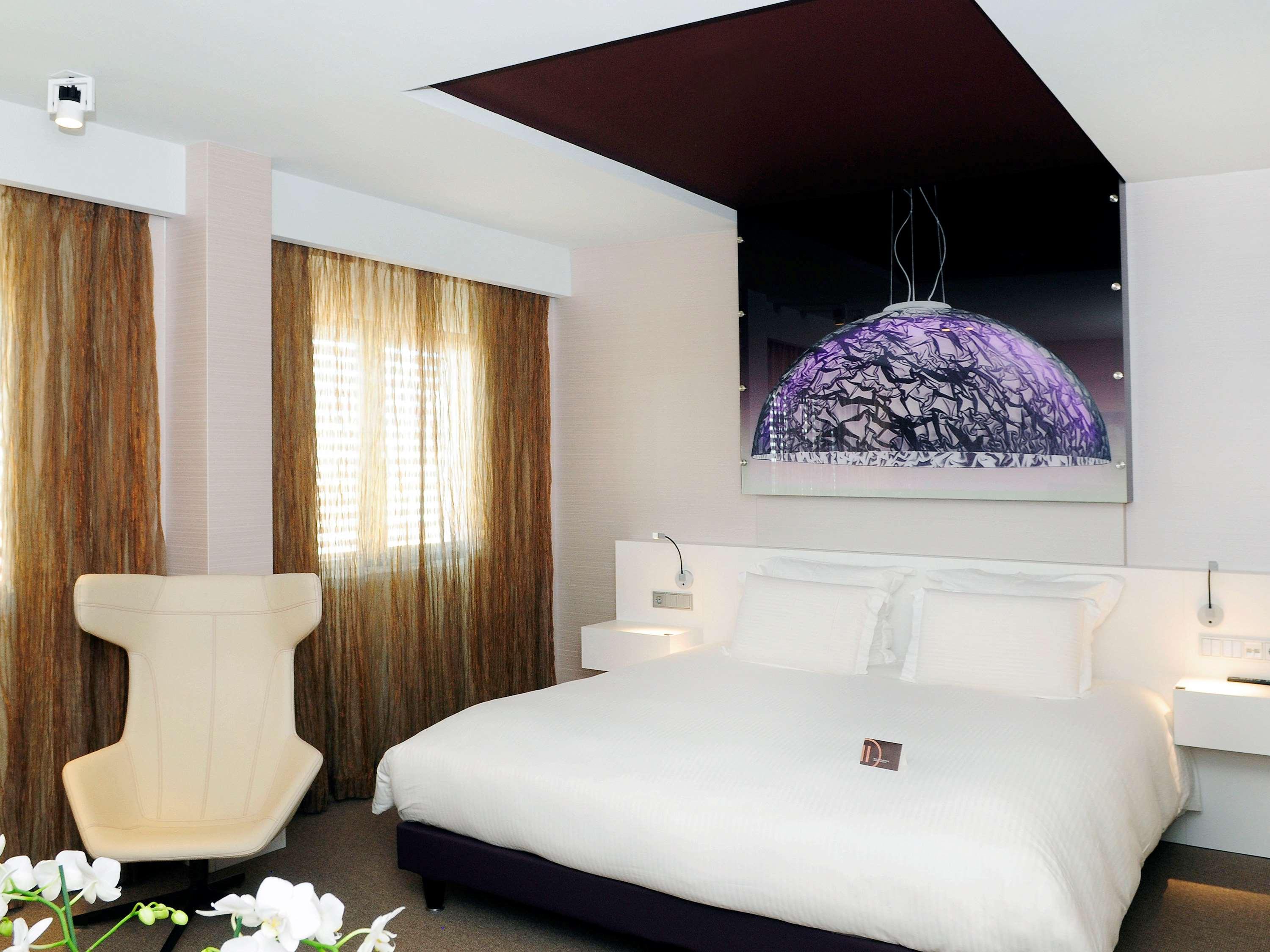 Double Executive King Bed