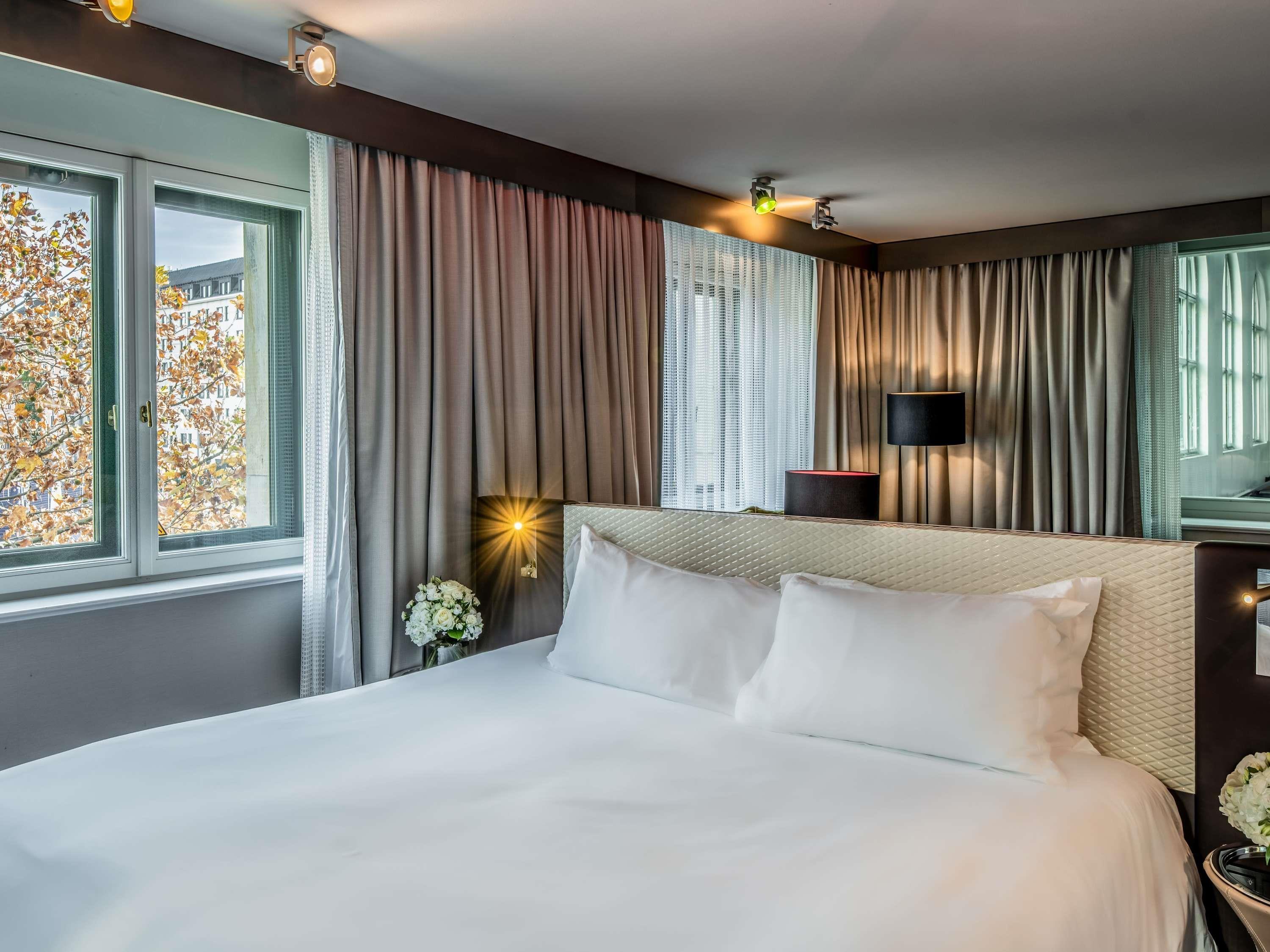 Junior Suite Executive King Bed