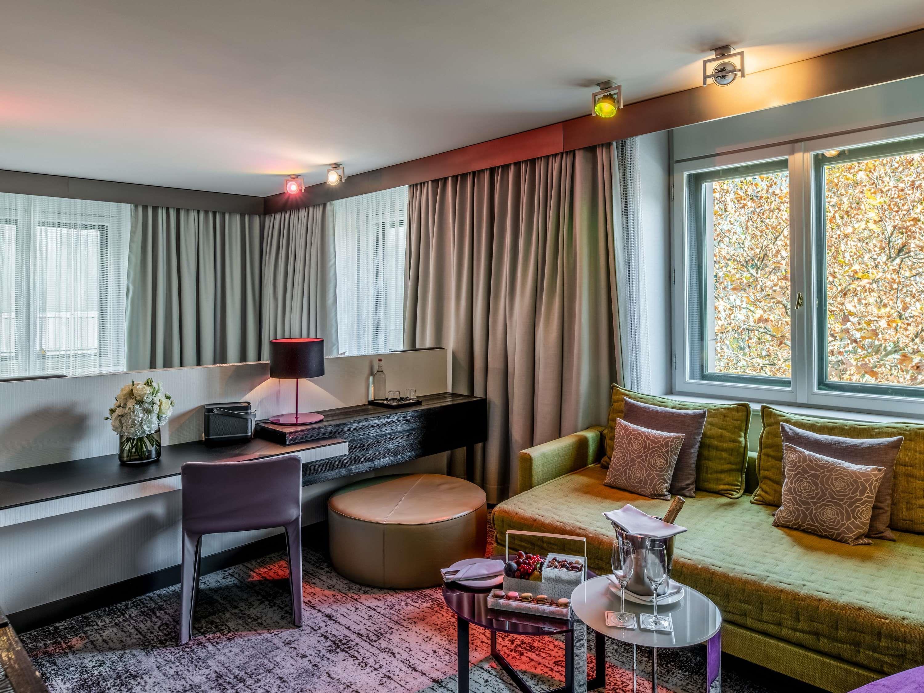 Junior Suite Executive King Bed