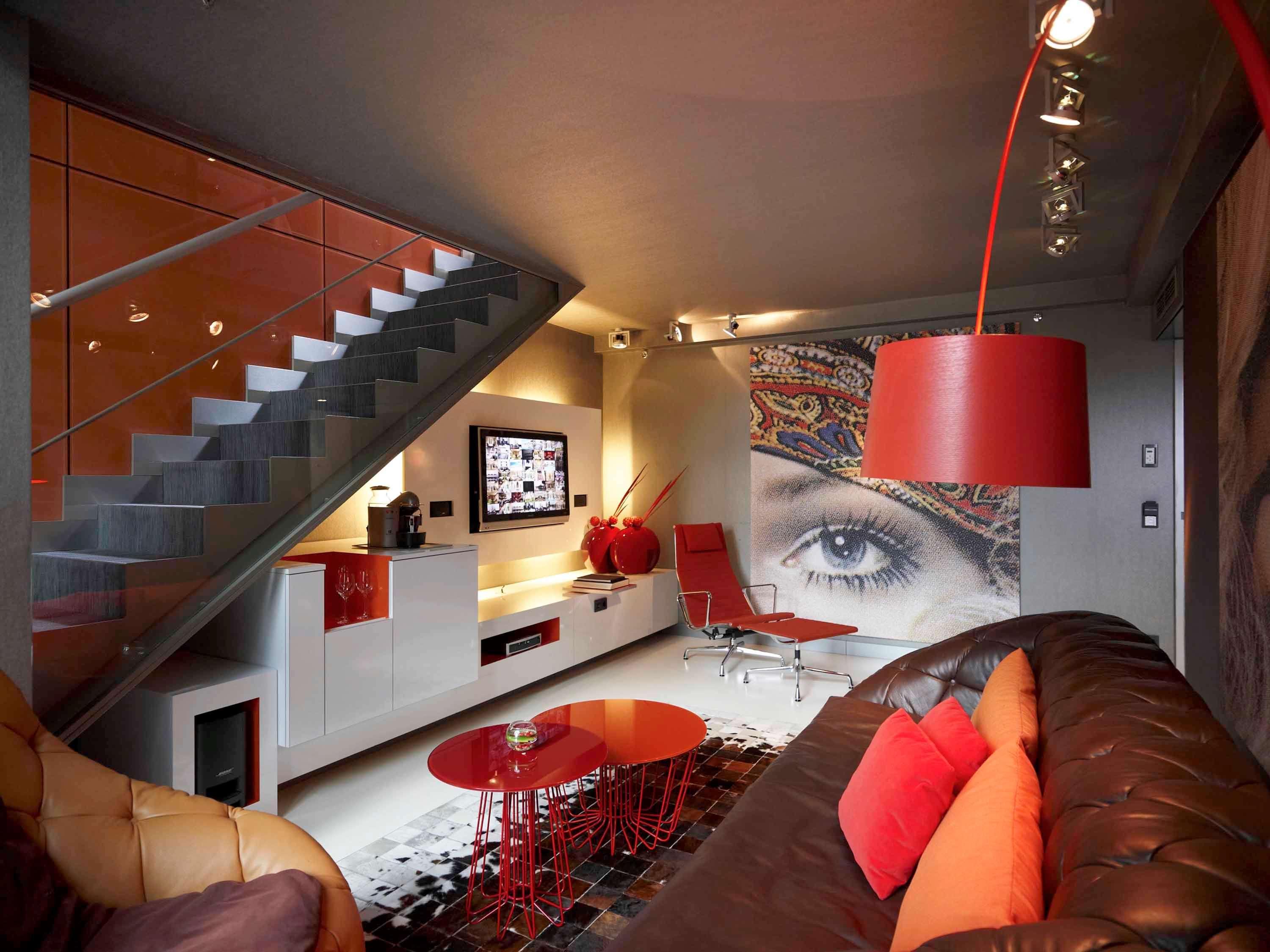 Suite City View King Bed