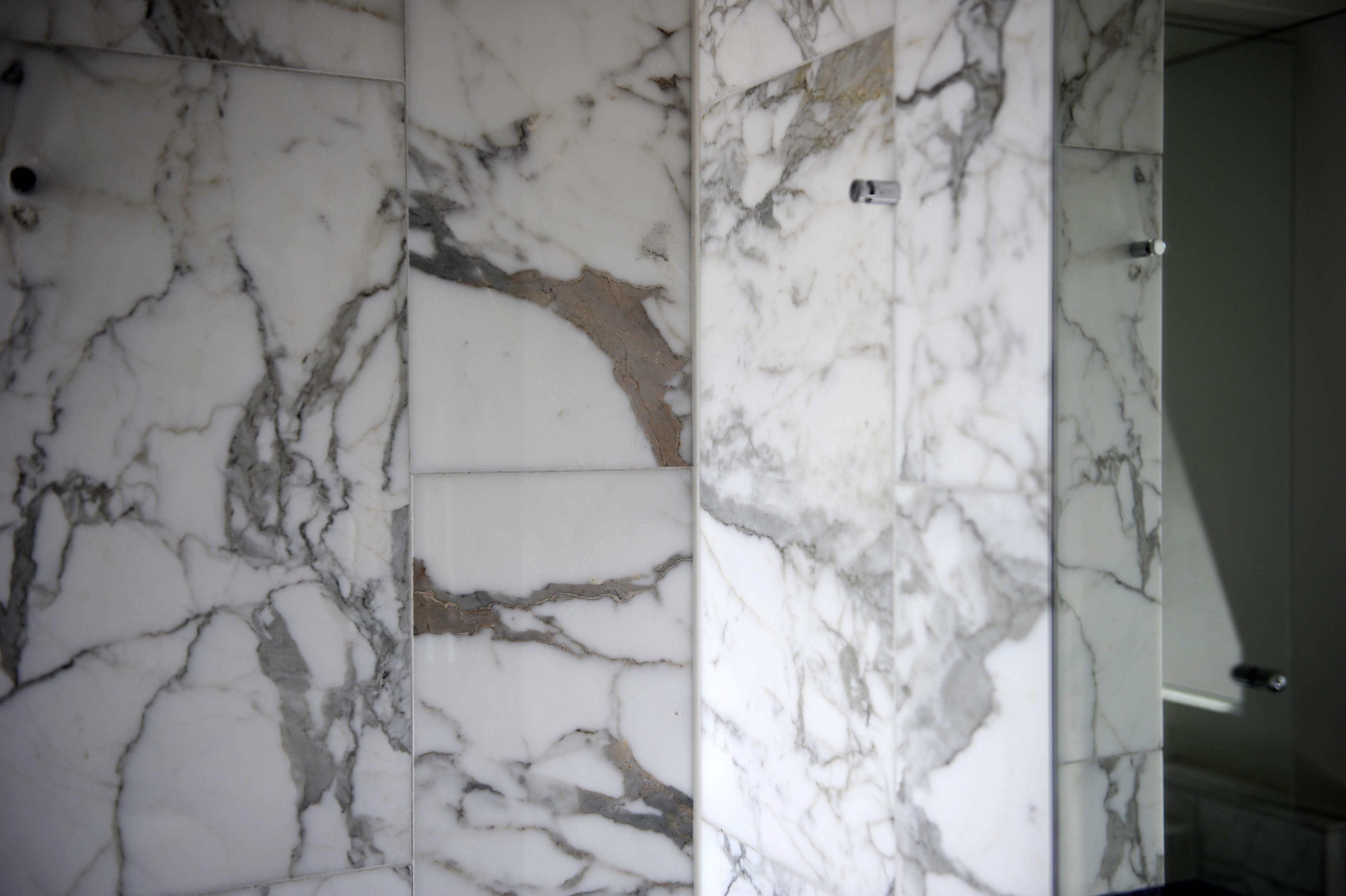 Double Queen Size Bed