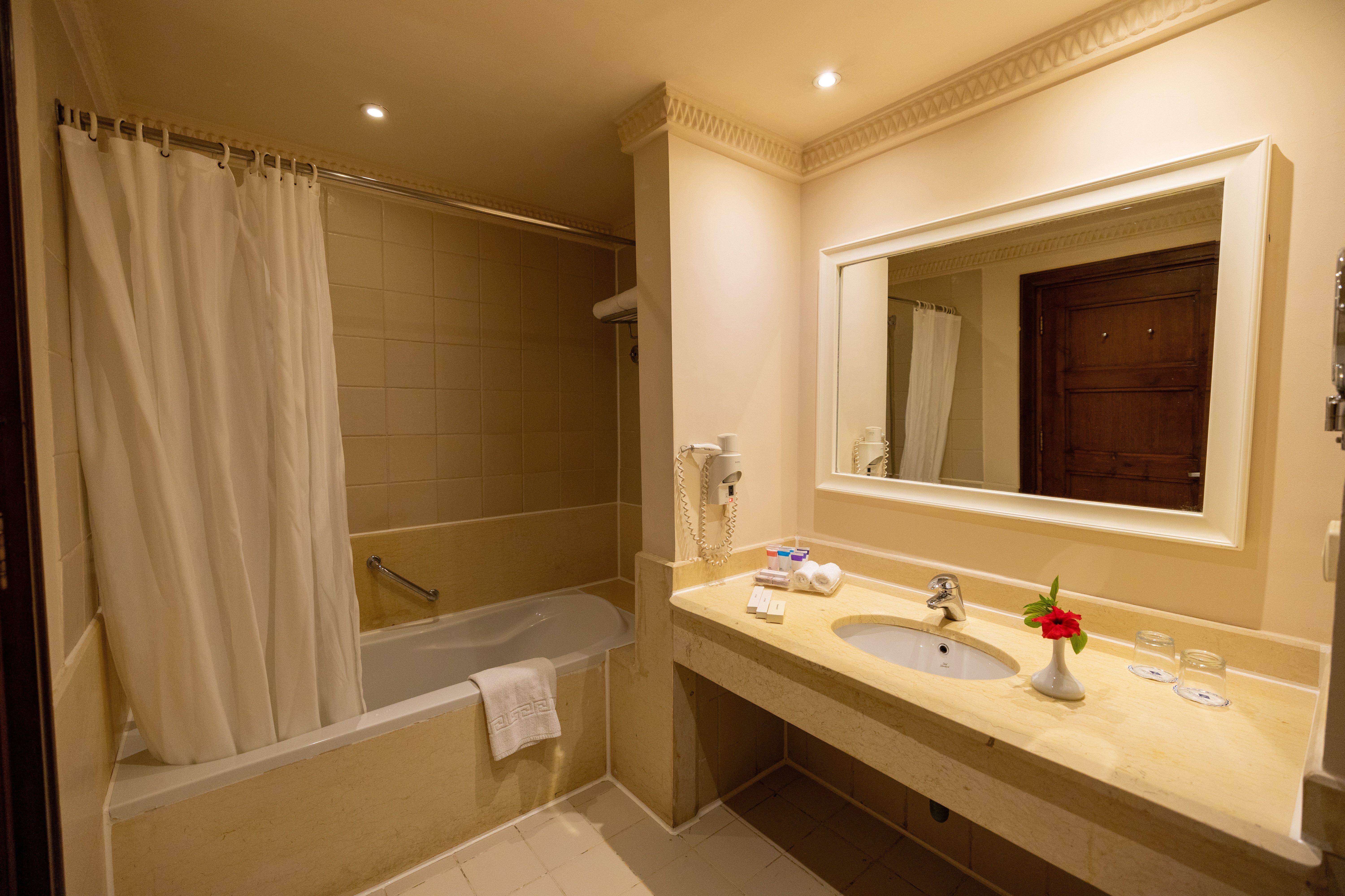 Family Room Pool View