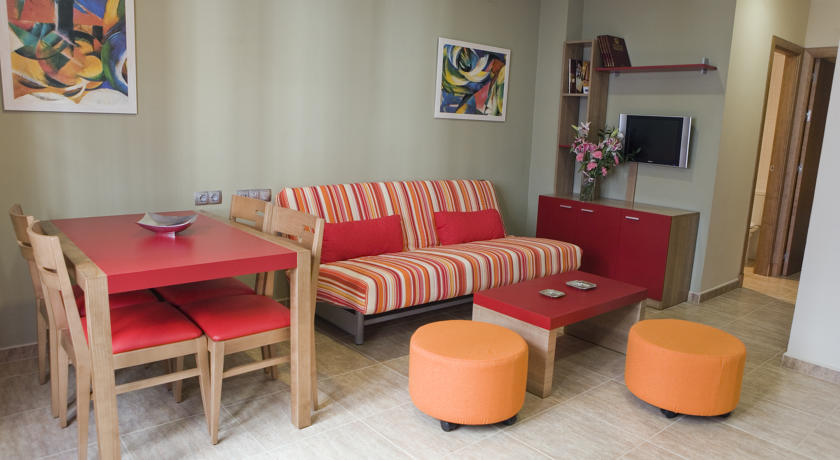 Apartment Capacity 4 Two Bedrooms