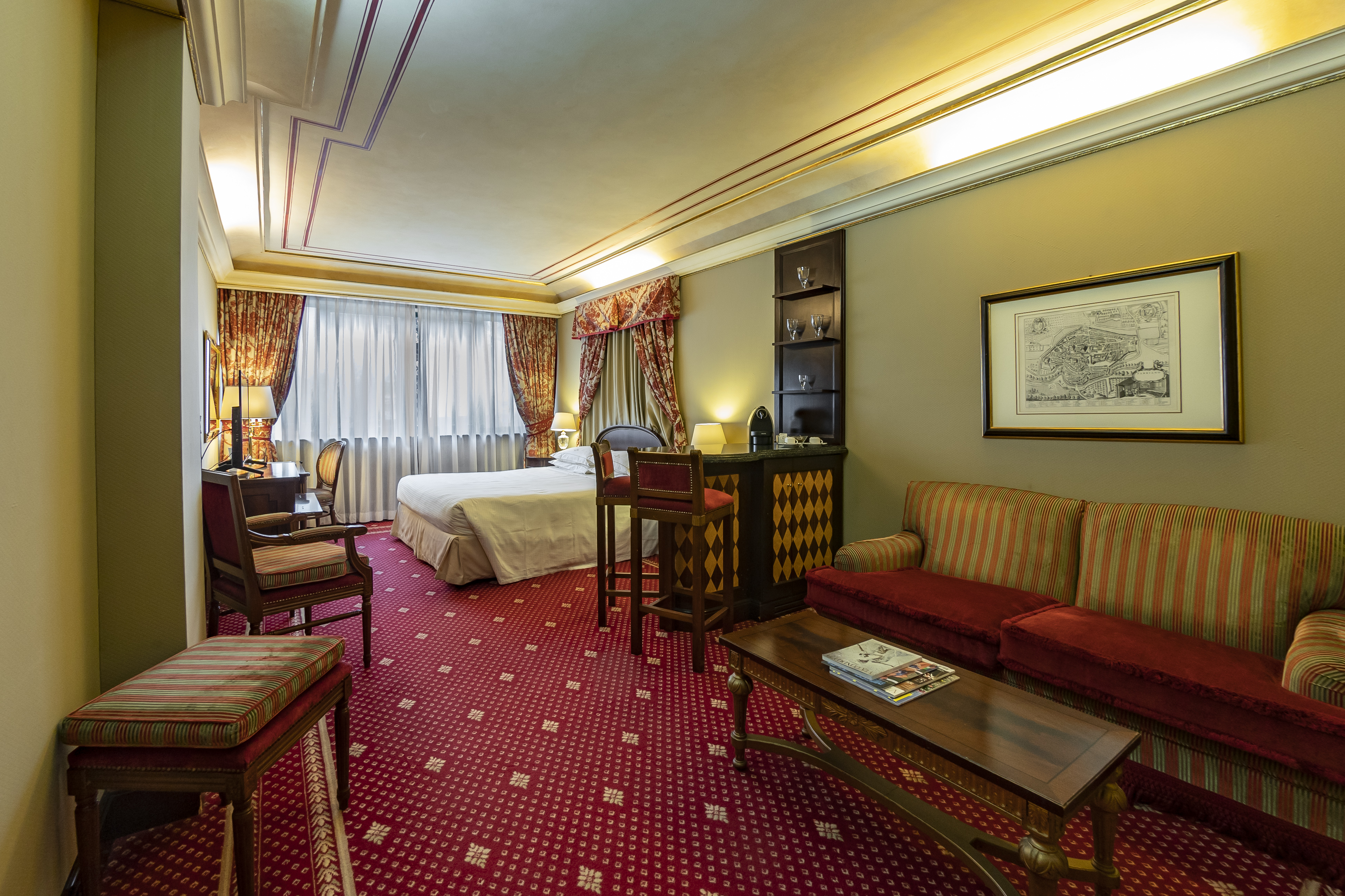 Family Room Capacity 3