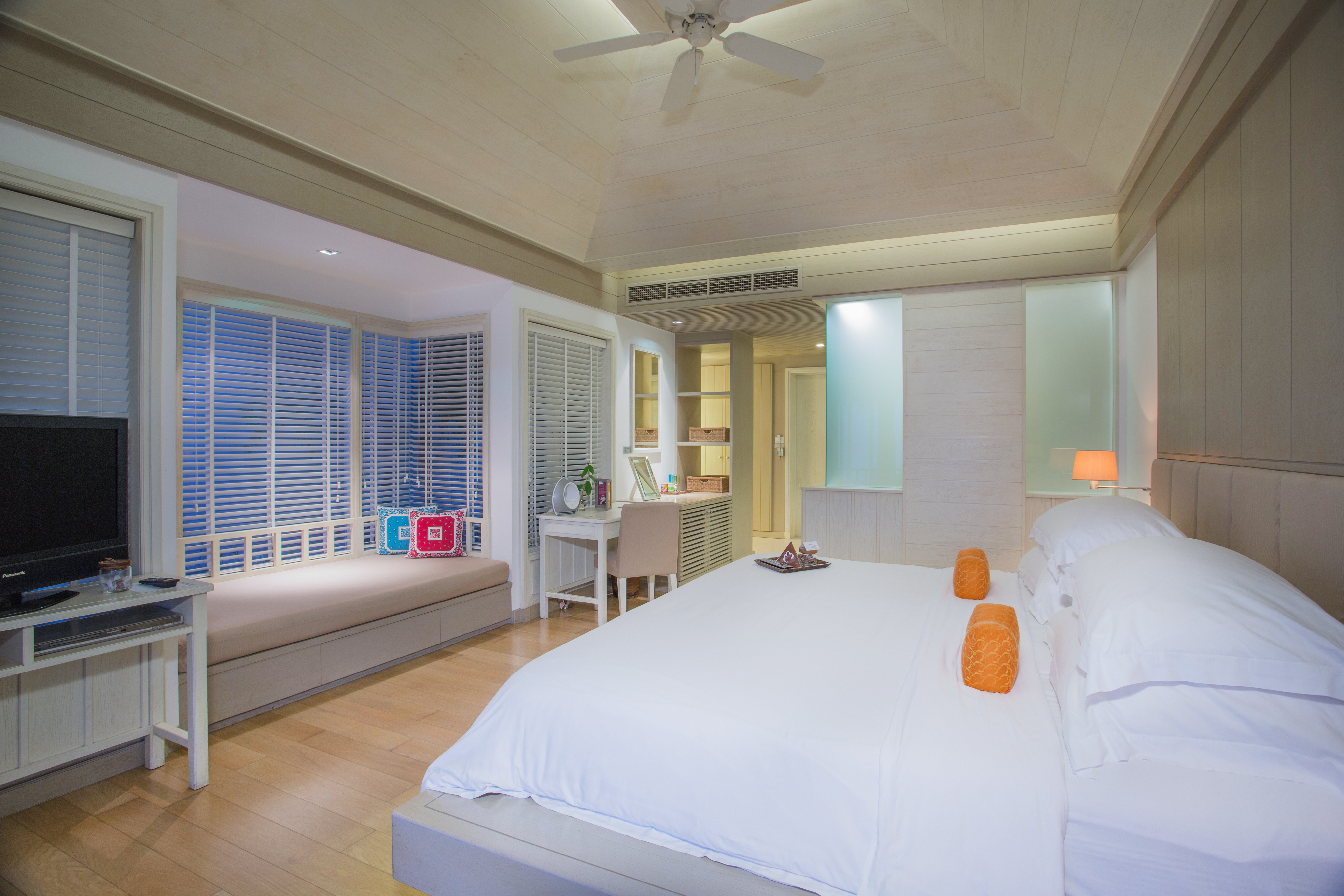 Double or Twin Pool View