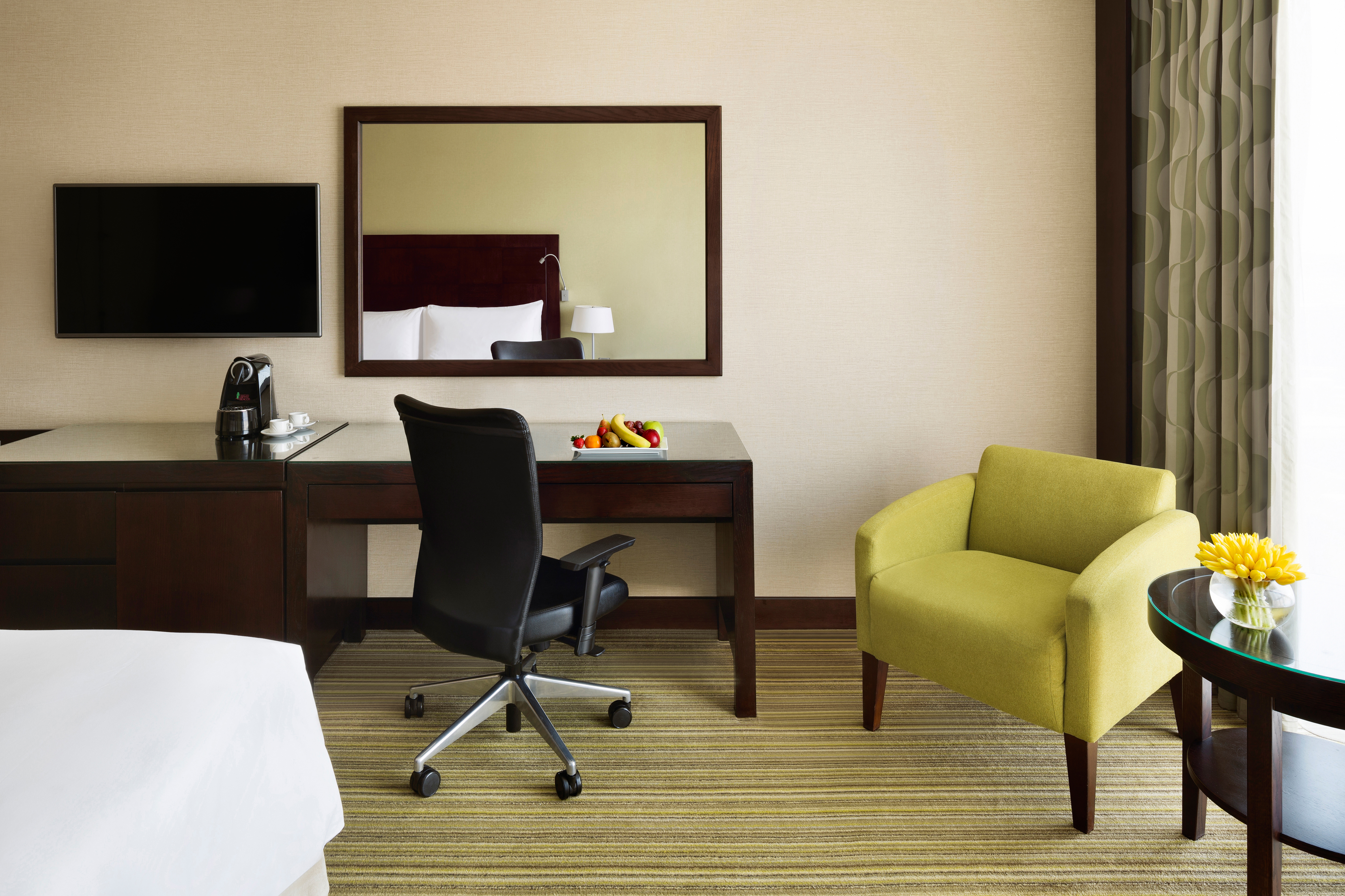 Double King Bed Non Smoking