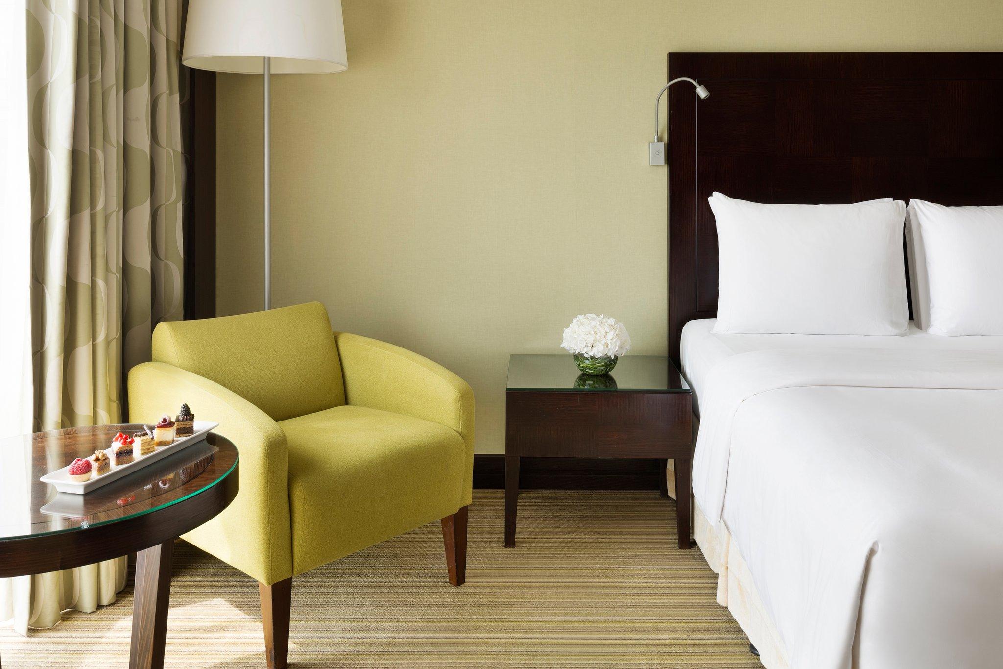 Double Queen Size Bed