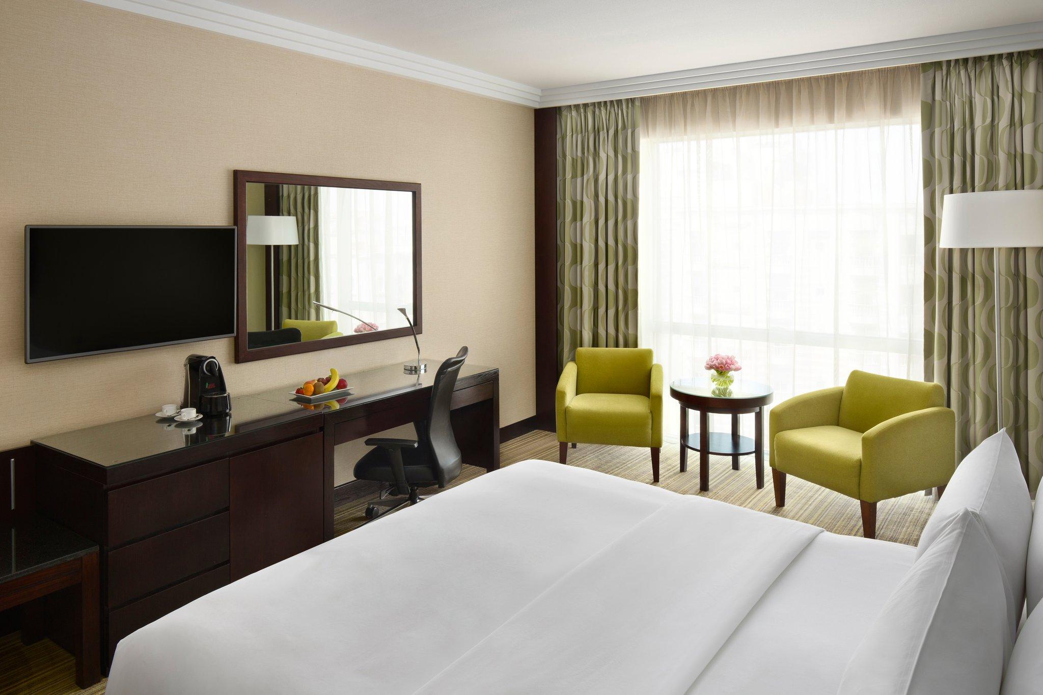 Double King Bed Non Smoking