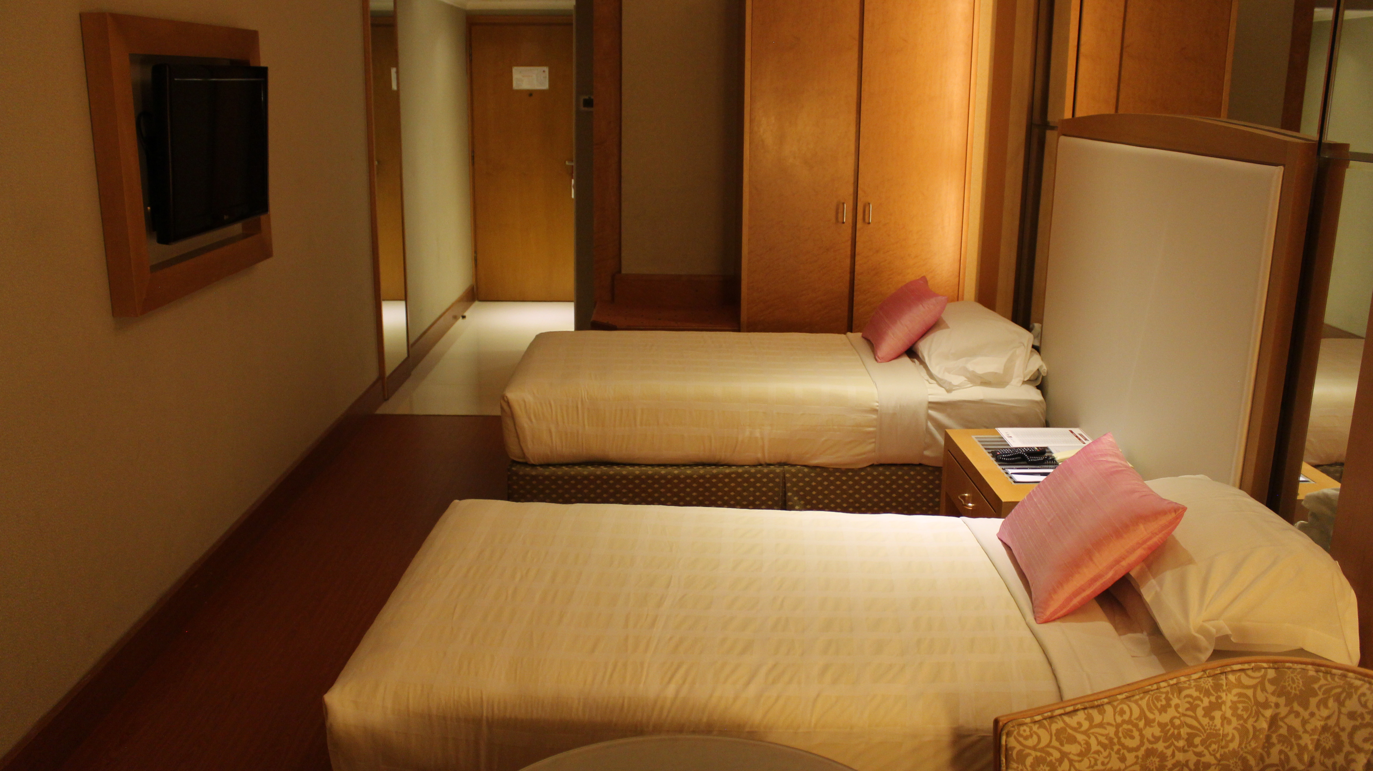 Double or Twin Standard