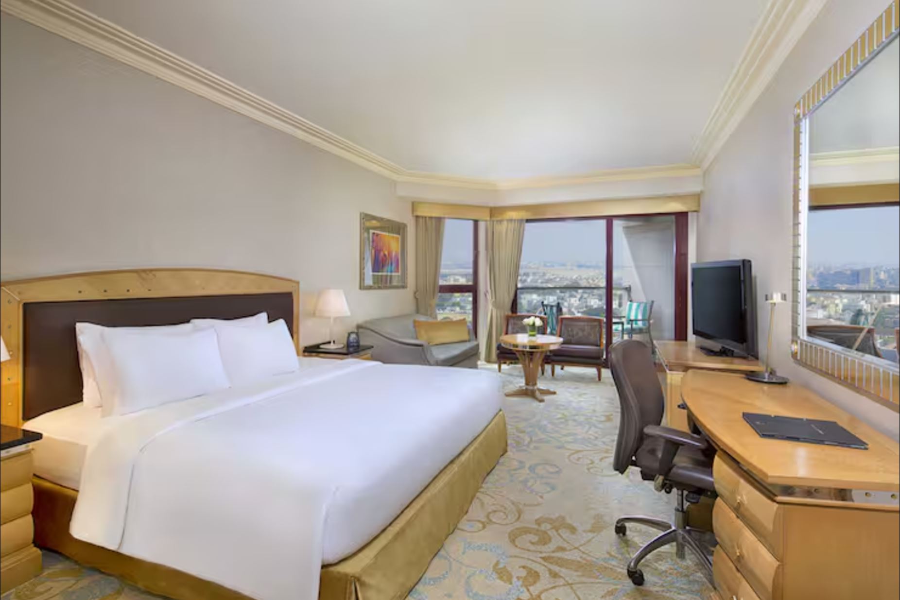 Double Deluxe City View King Bed