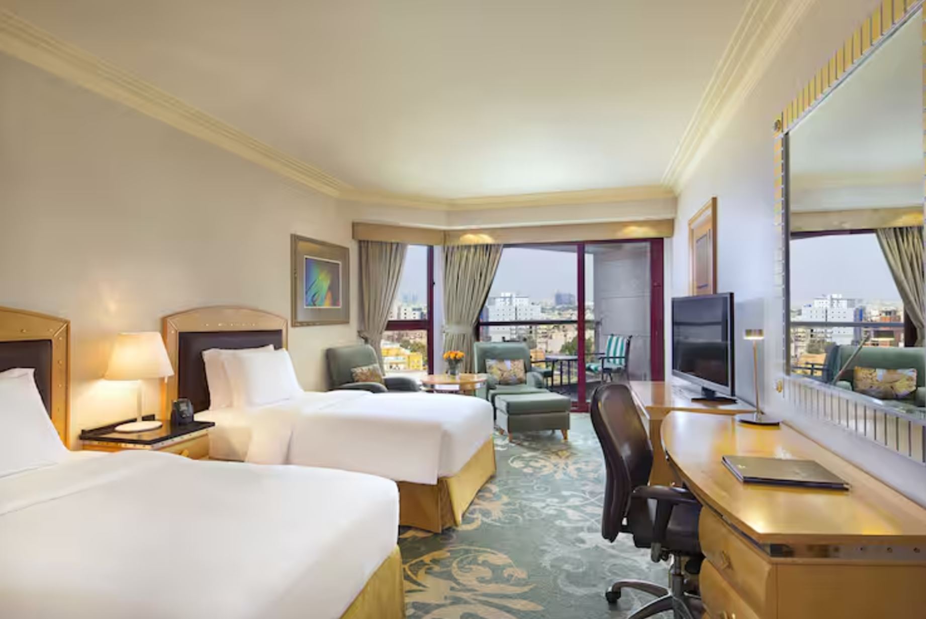 Twin Partial Sea View