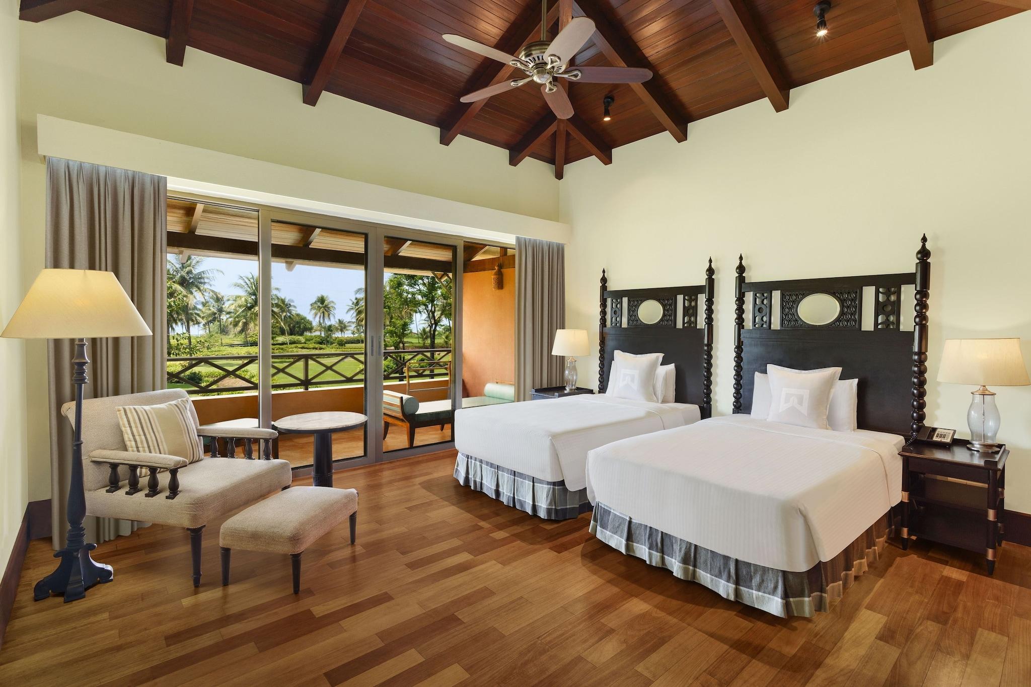 Double Sea View King Bed