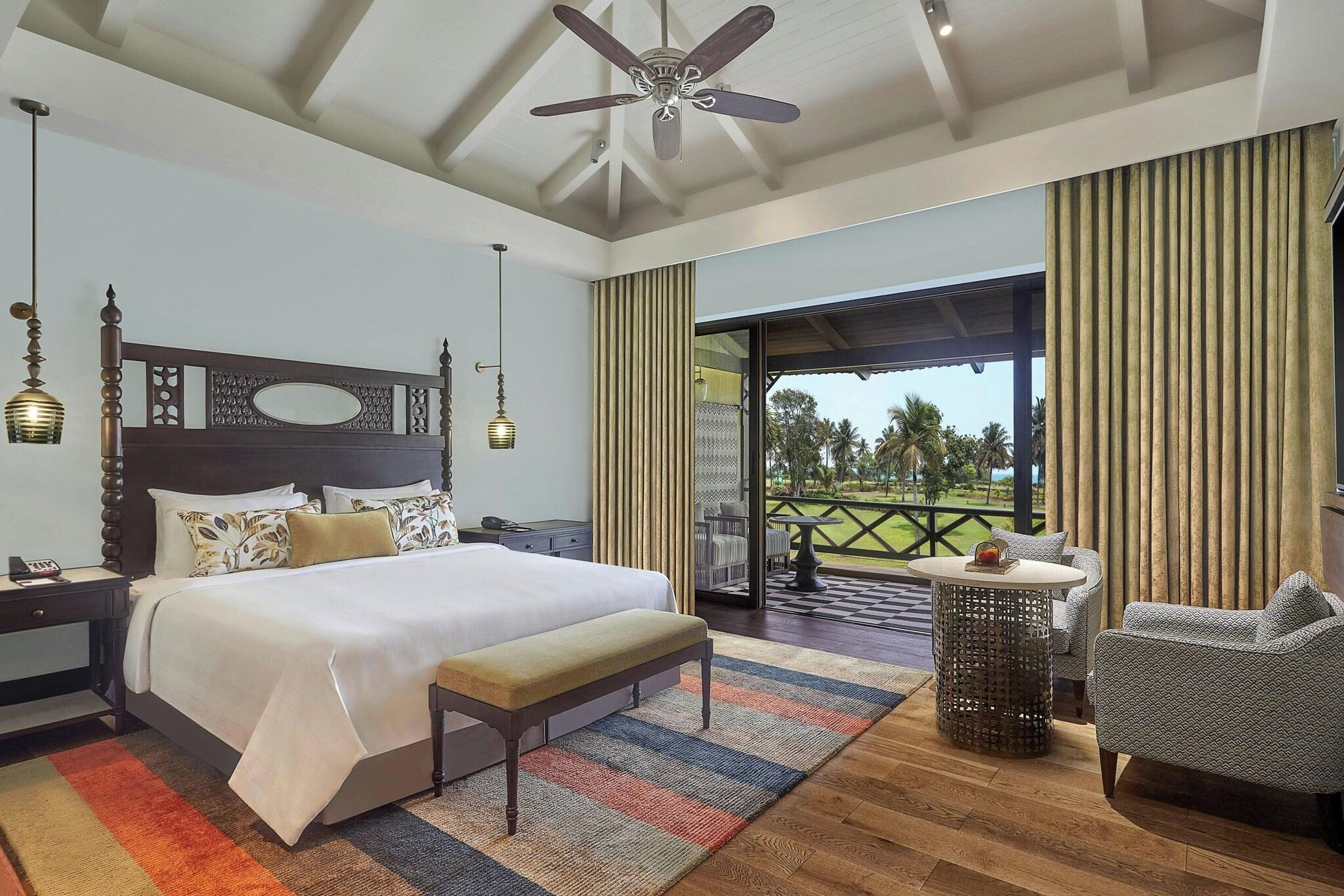 Double Sea View King Bed