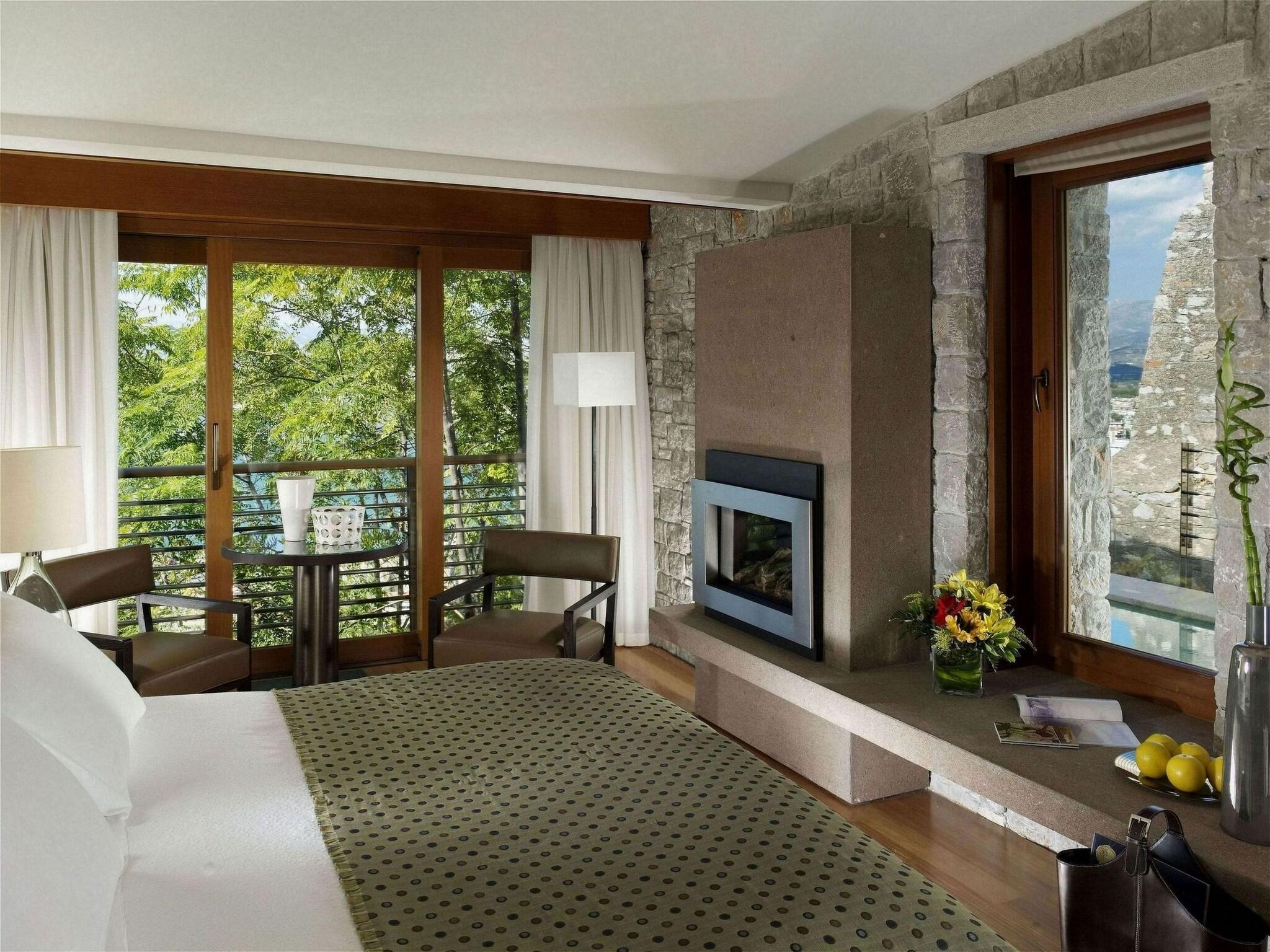 Bungalow with Private Pool