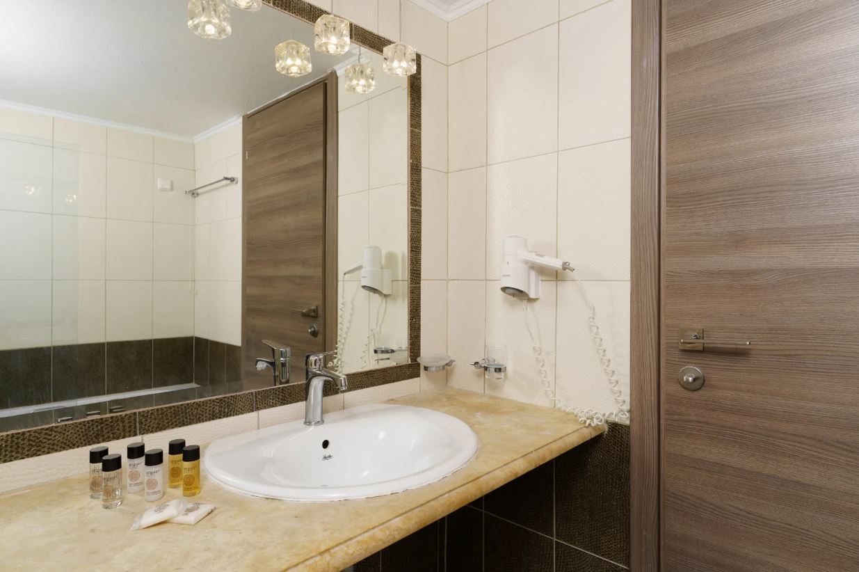 Double or Twin Superior Sea View