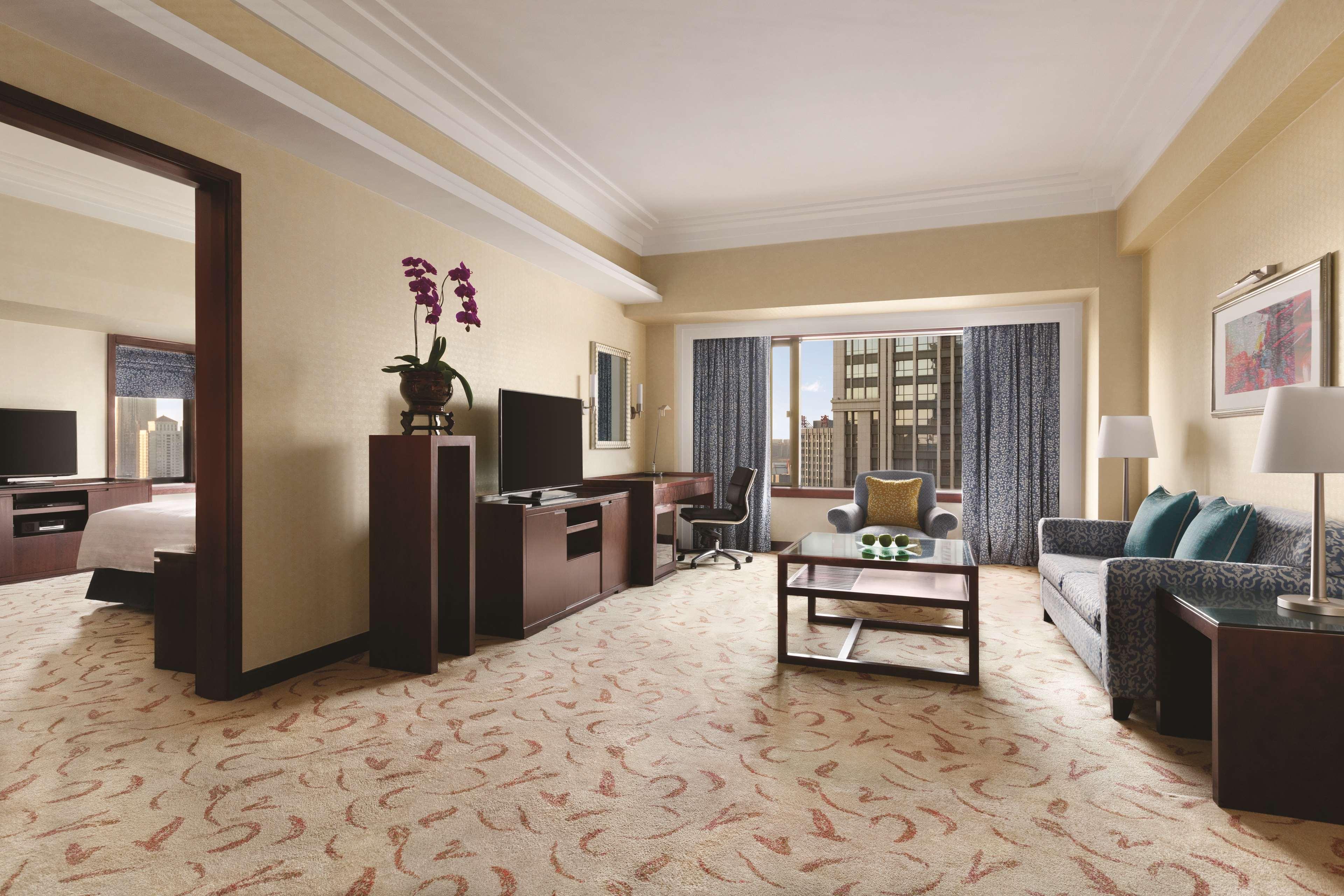 Suite Executive King Bed